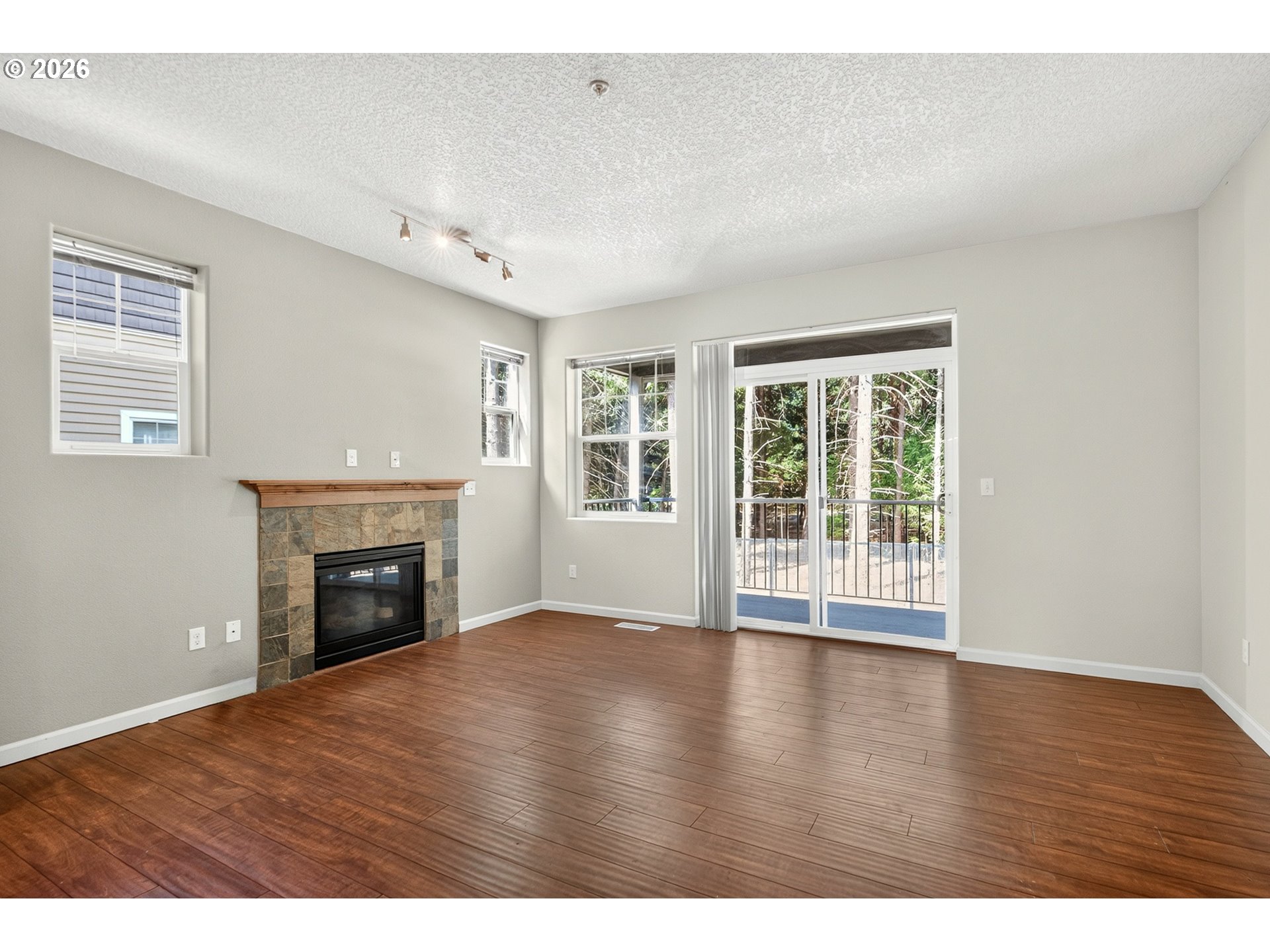 10579 NE CEDAR FALLS LOOP