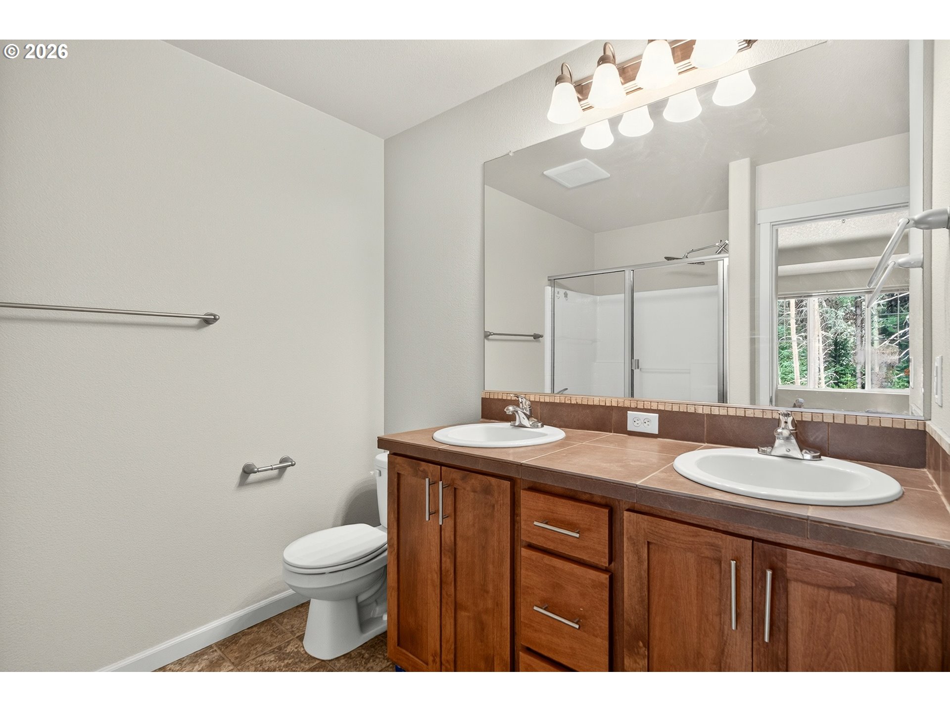 10579 NE CEDAR FALLS LOOP