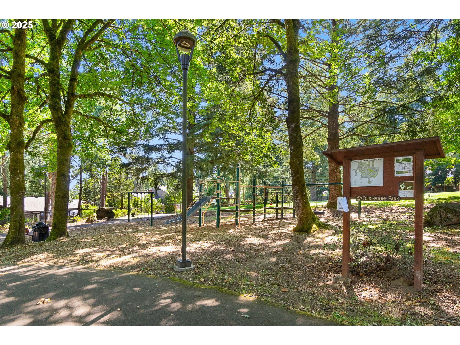 51 TOUCHSTONE, Lake Oswego