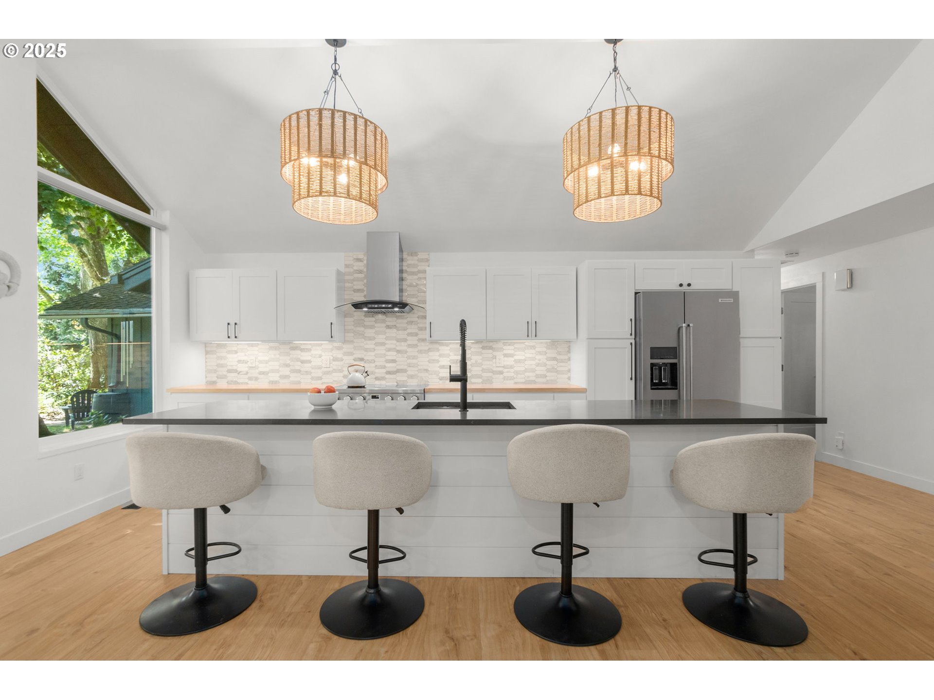 51 TOUCHSTONE, Lake Oswego