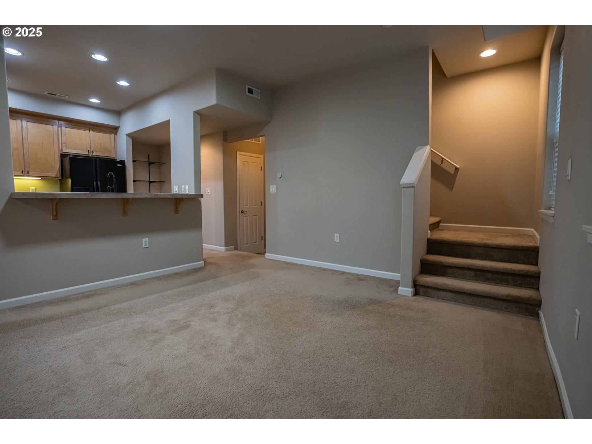 10910 SW HUNTINGTON AVE