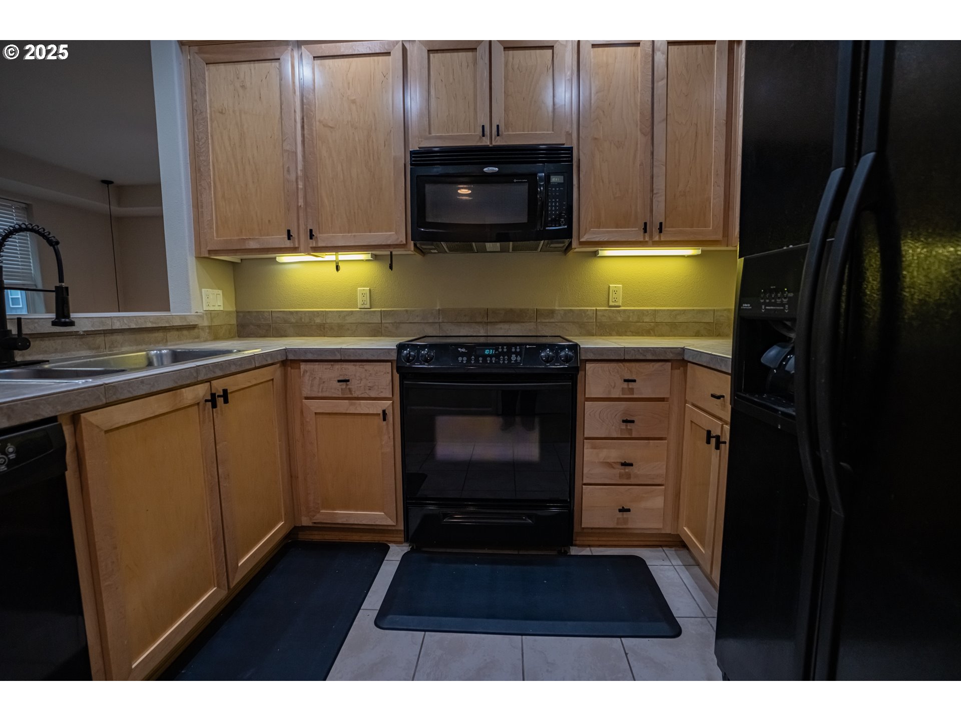 10910 SW HUNTINGTON AVE