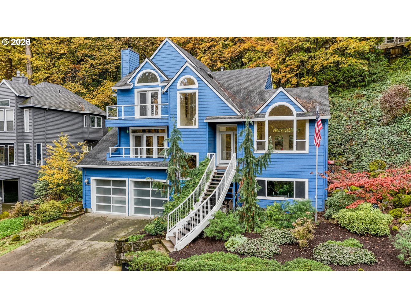 600 MAPLE ST