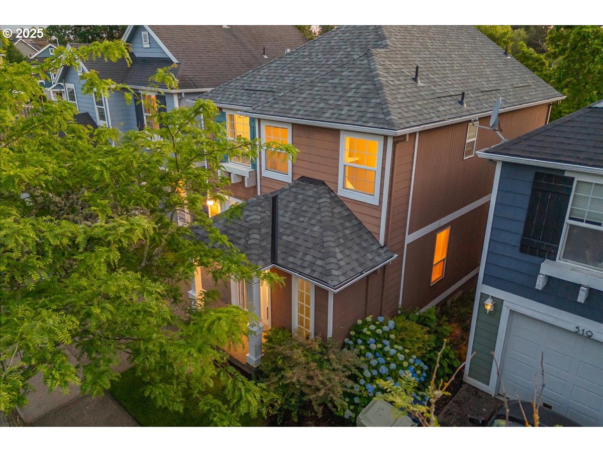 525 SW 207TH AVE