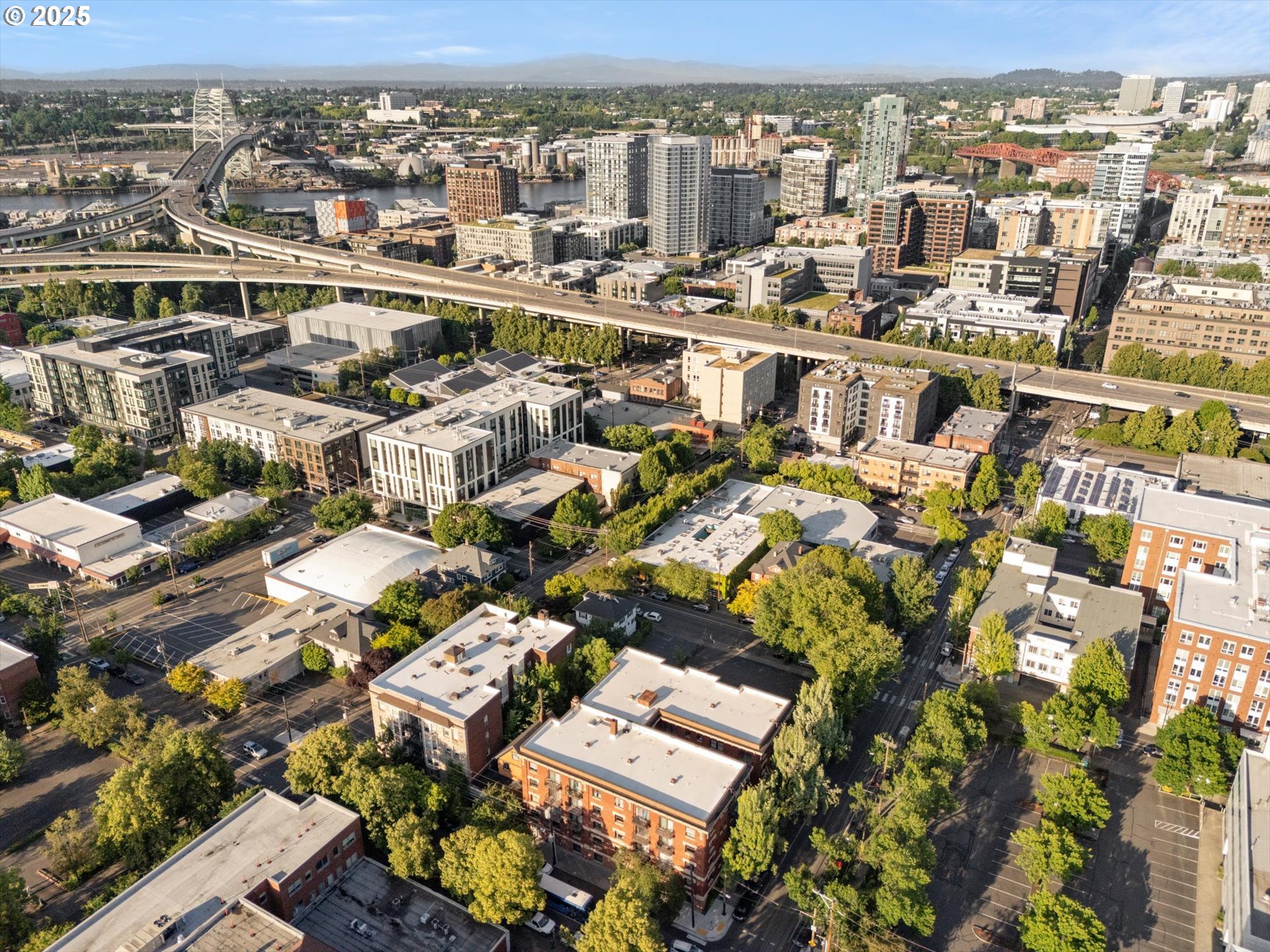 1829 NW LOVEJOY ST 209