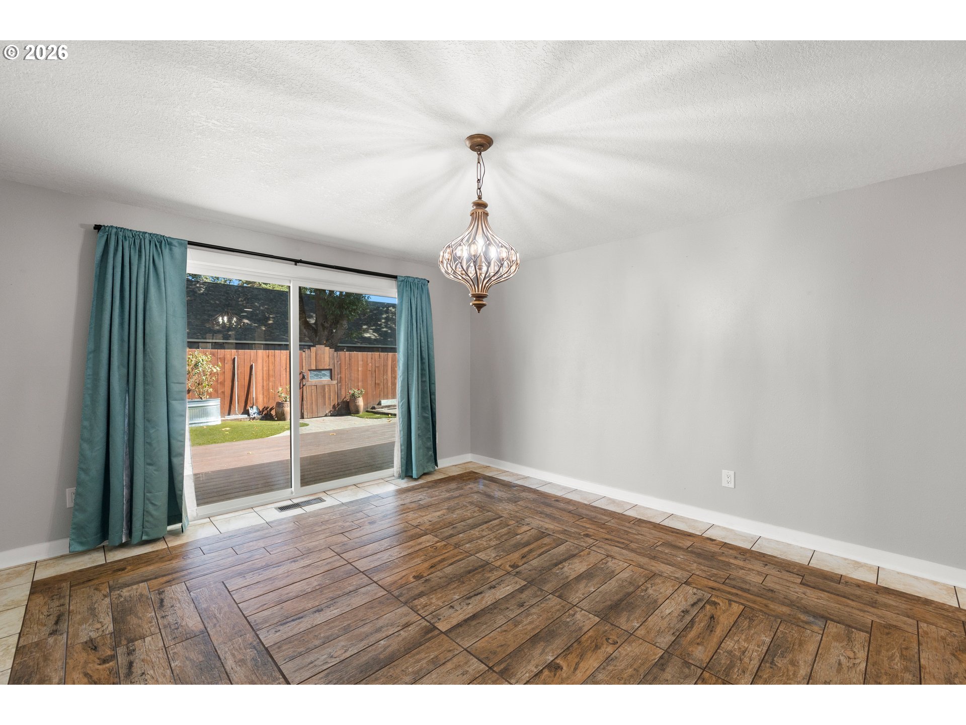 1546 SE 52ND AVE