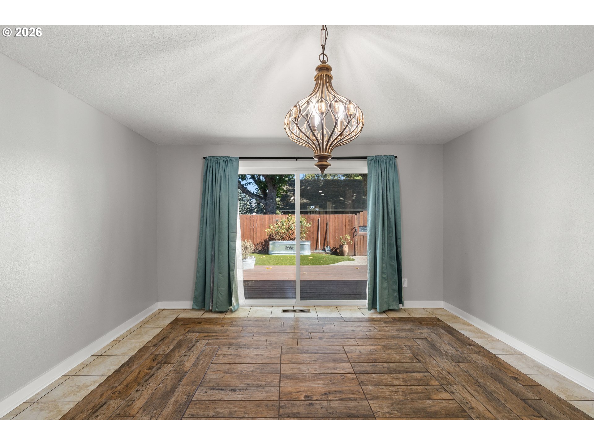 1546 SE 52ND AVE