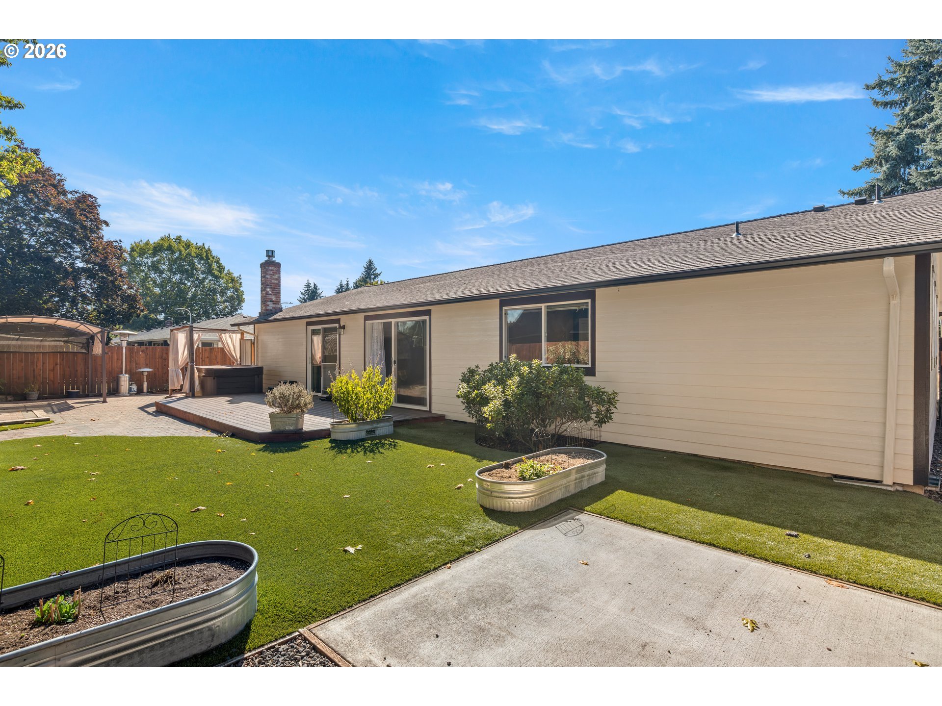 1546 SE 52ND AVE