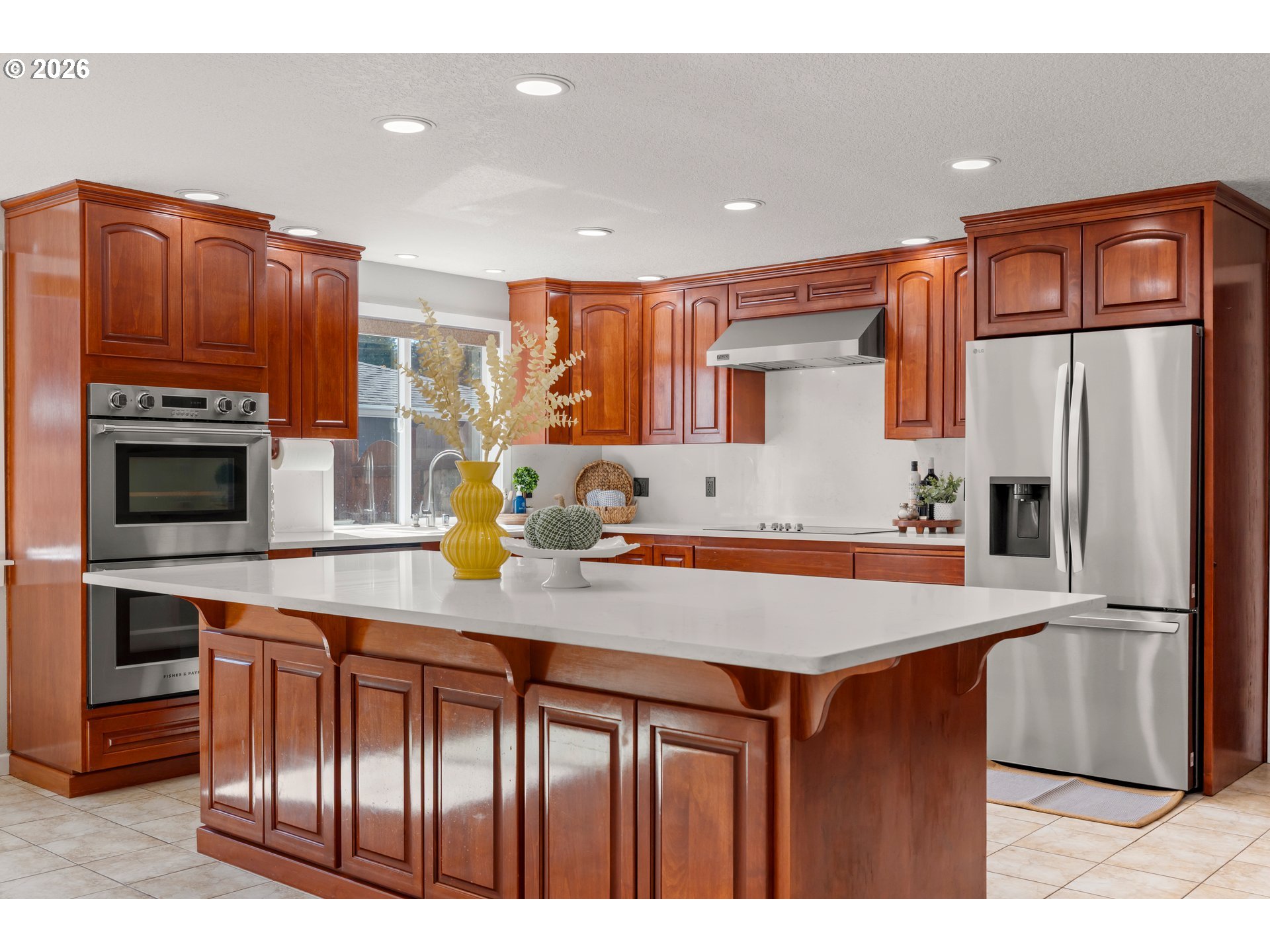 1546 SE 52ND AVE