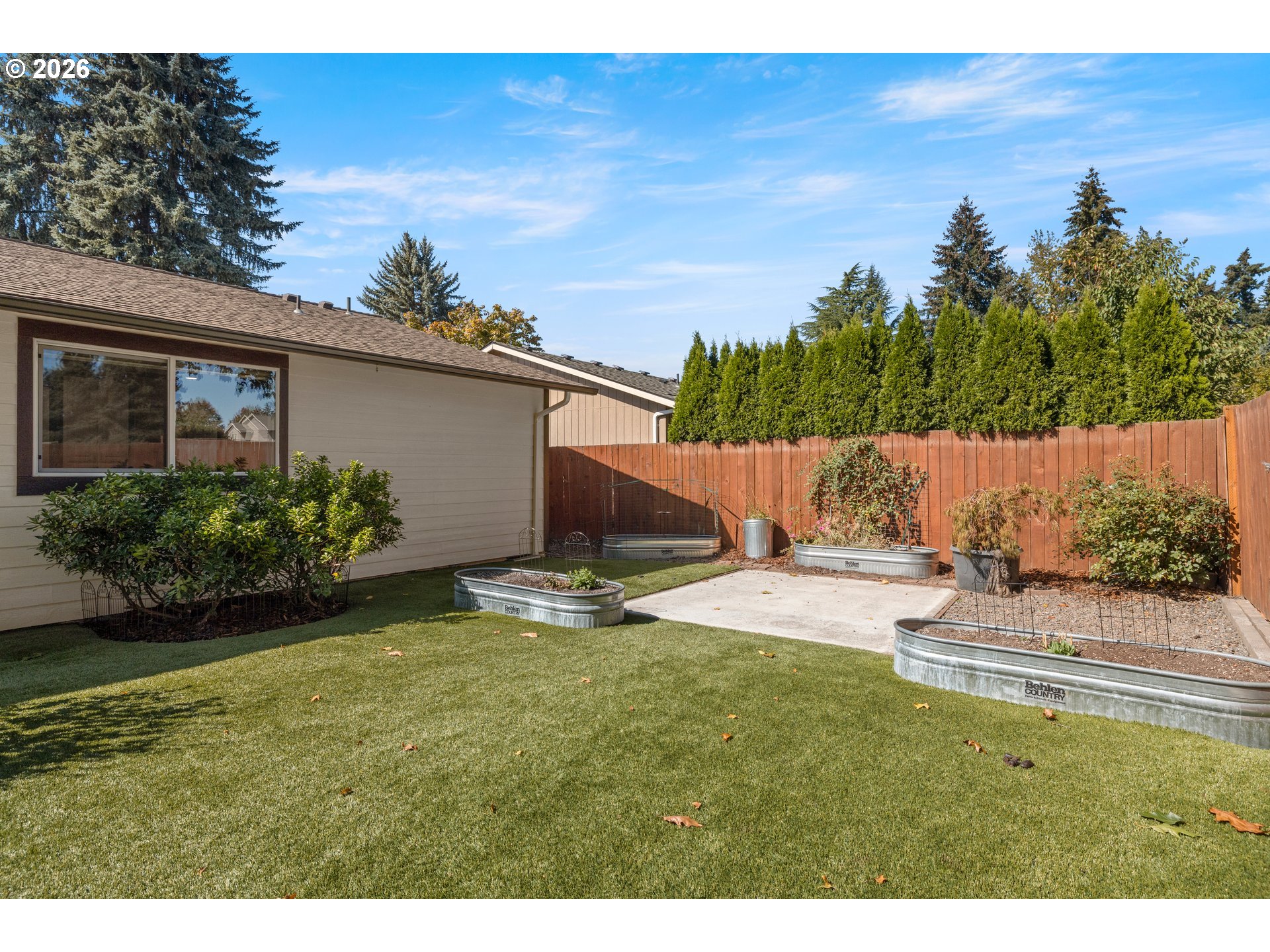 1546 SE 52ND AVE