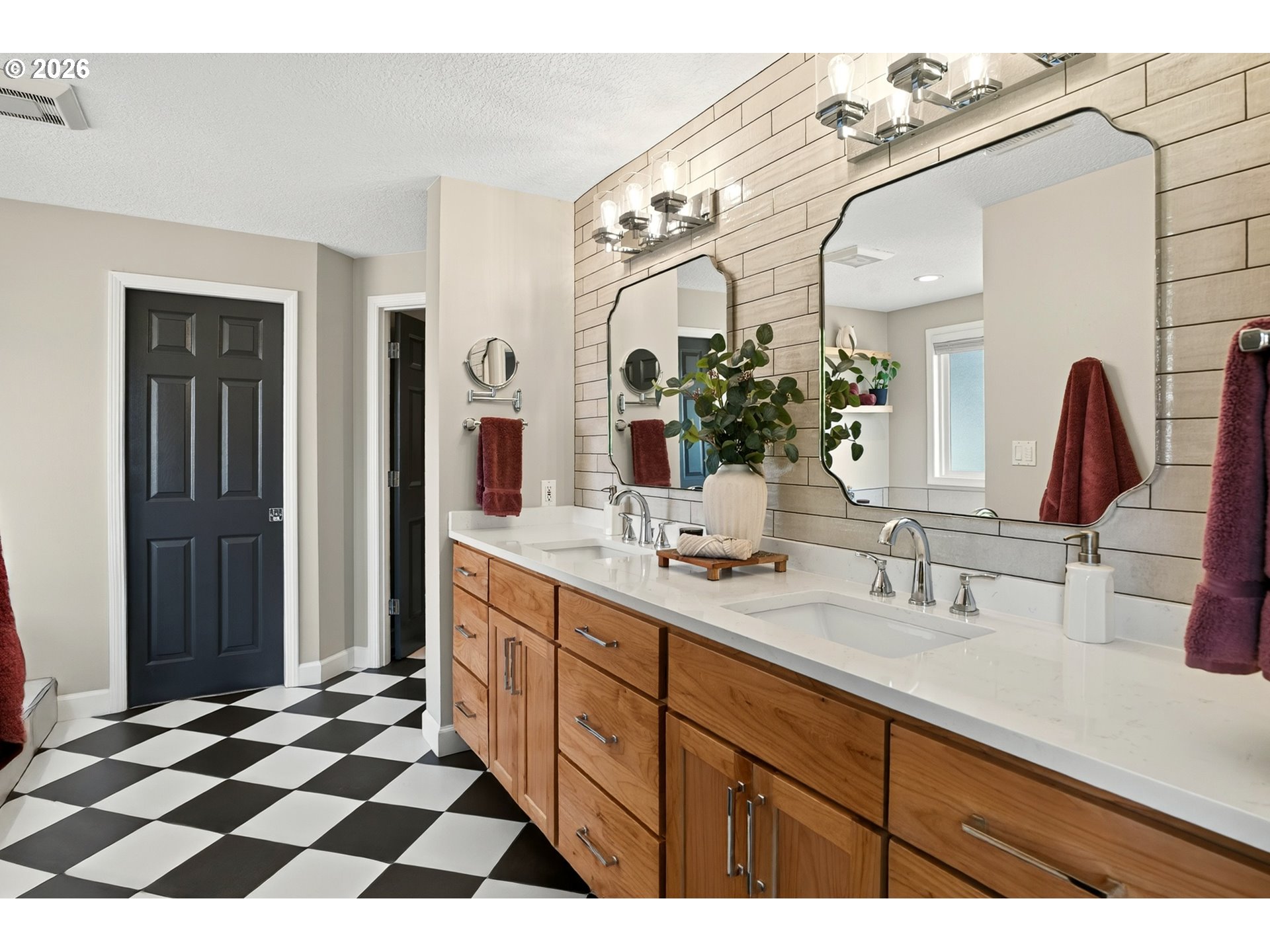 31056 SW COUNTRY VIEW LN