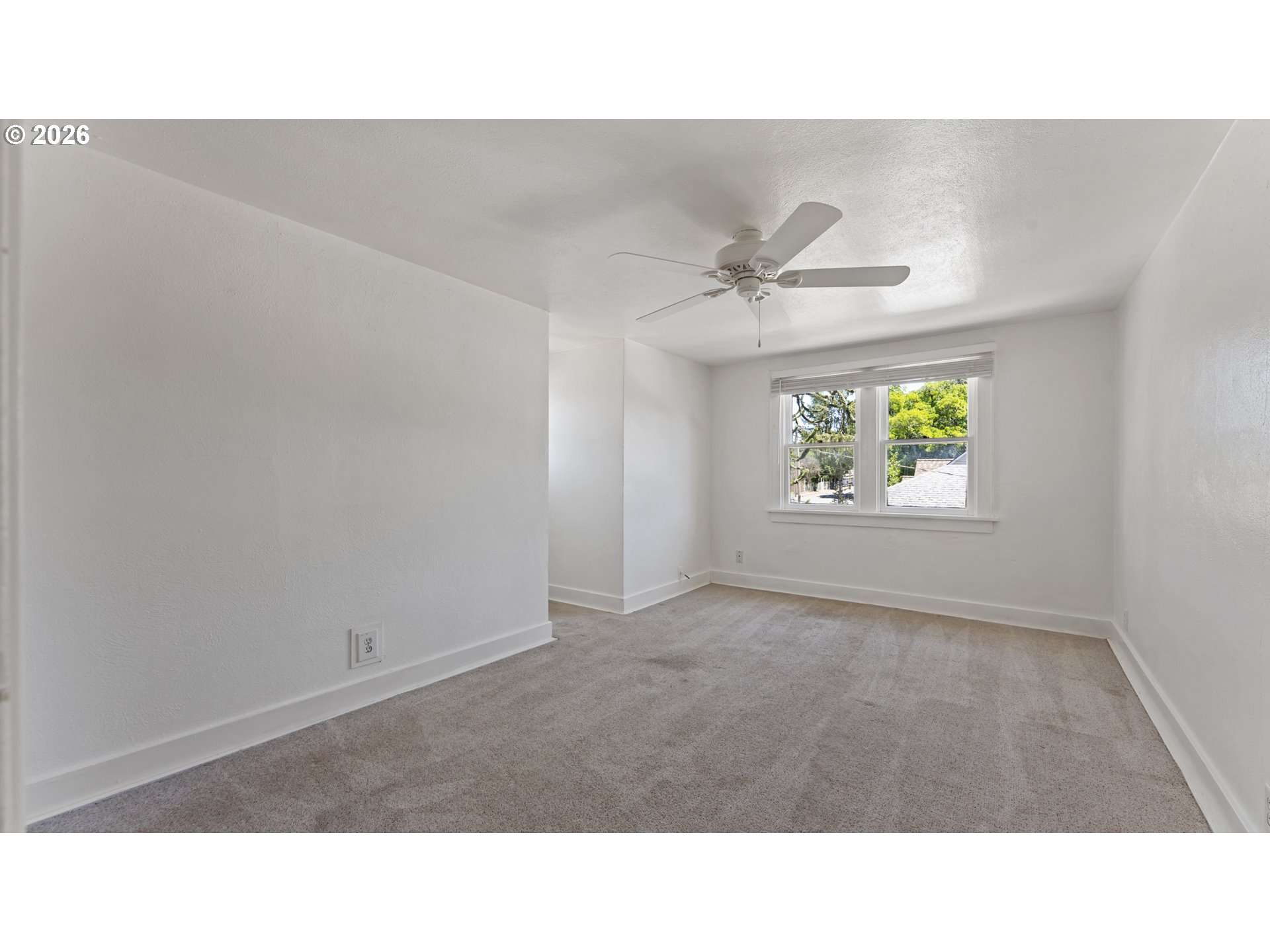 1901 LONG ST