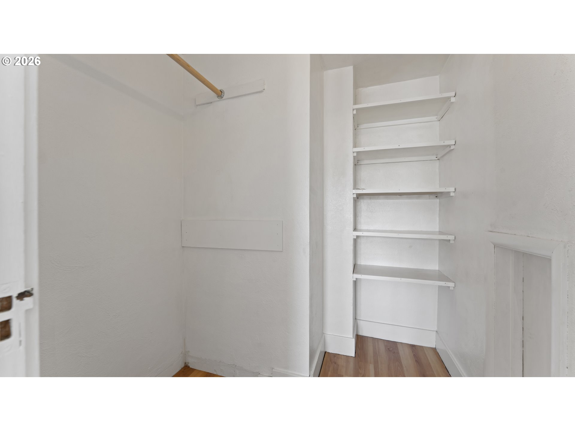1901 LONG ST