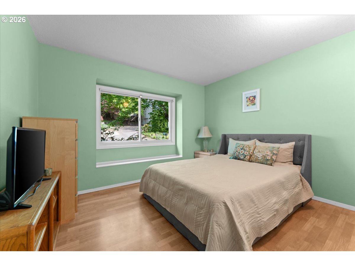 29 WESTRIDGE DR