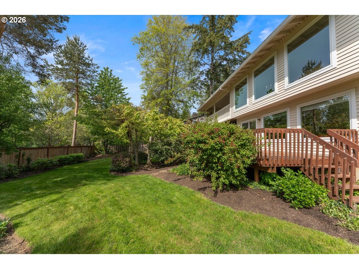 29 WESTRIDGE DR