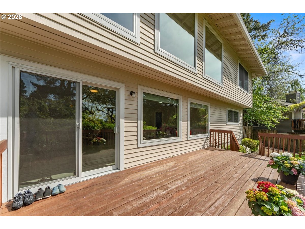29 WESTRIDGE DR