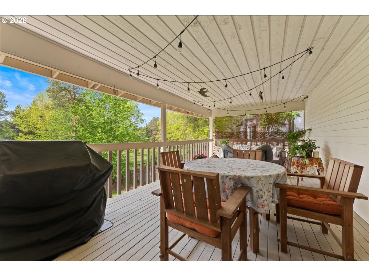 29 WESTRIDGE DR