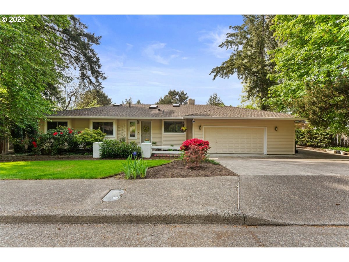 29 WESTRIDGE DR