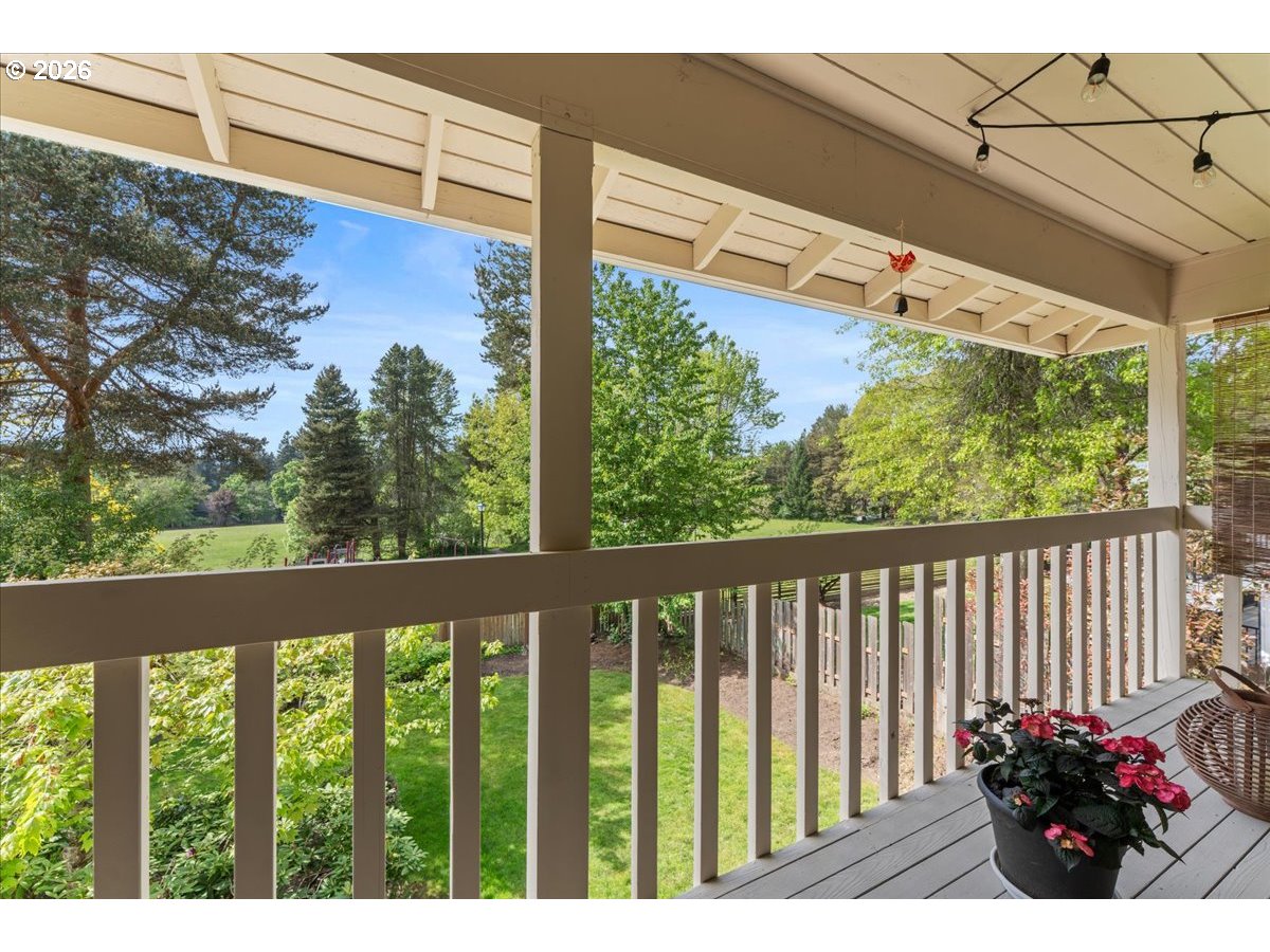 29 WESTRIDGE DR