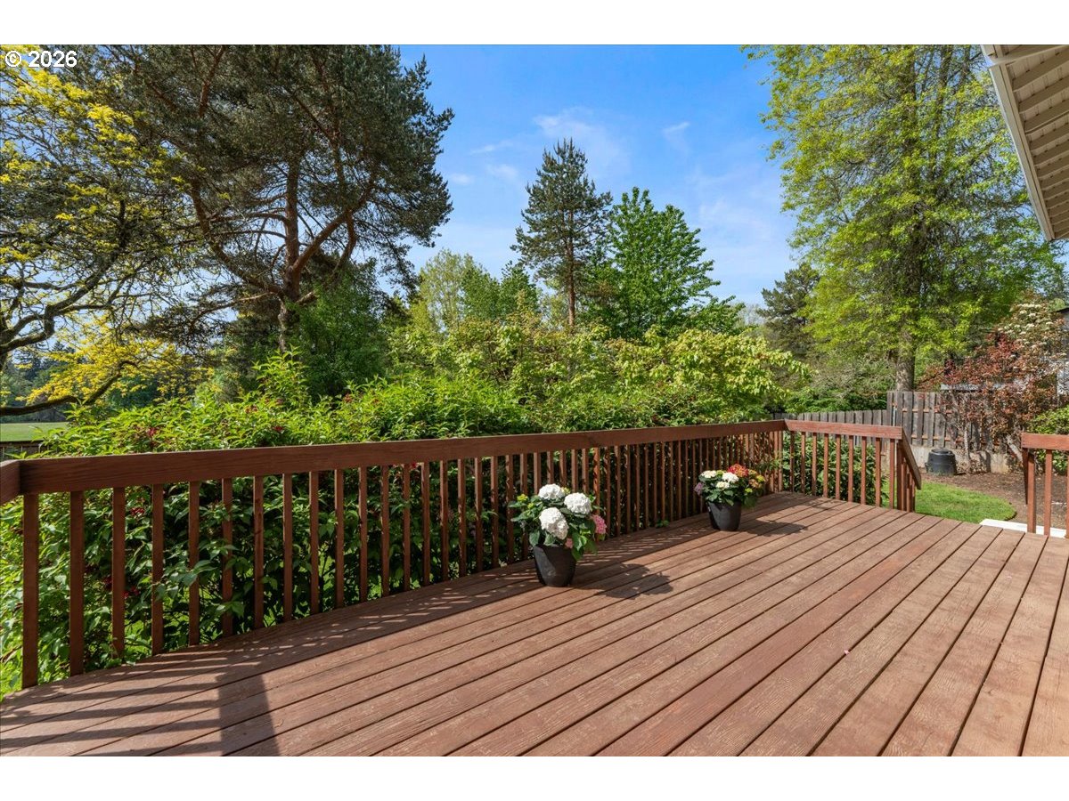 29 WESTRIDGE DR