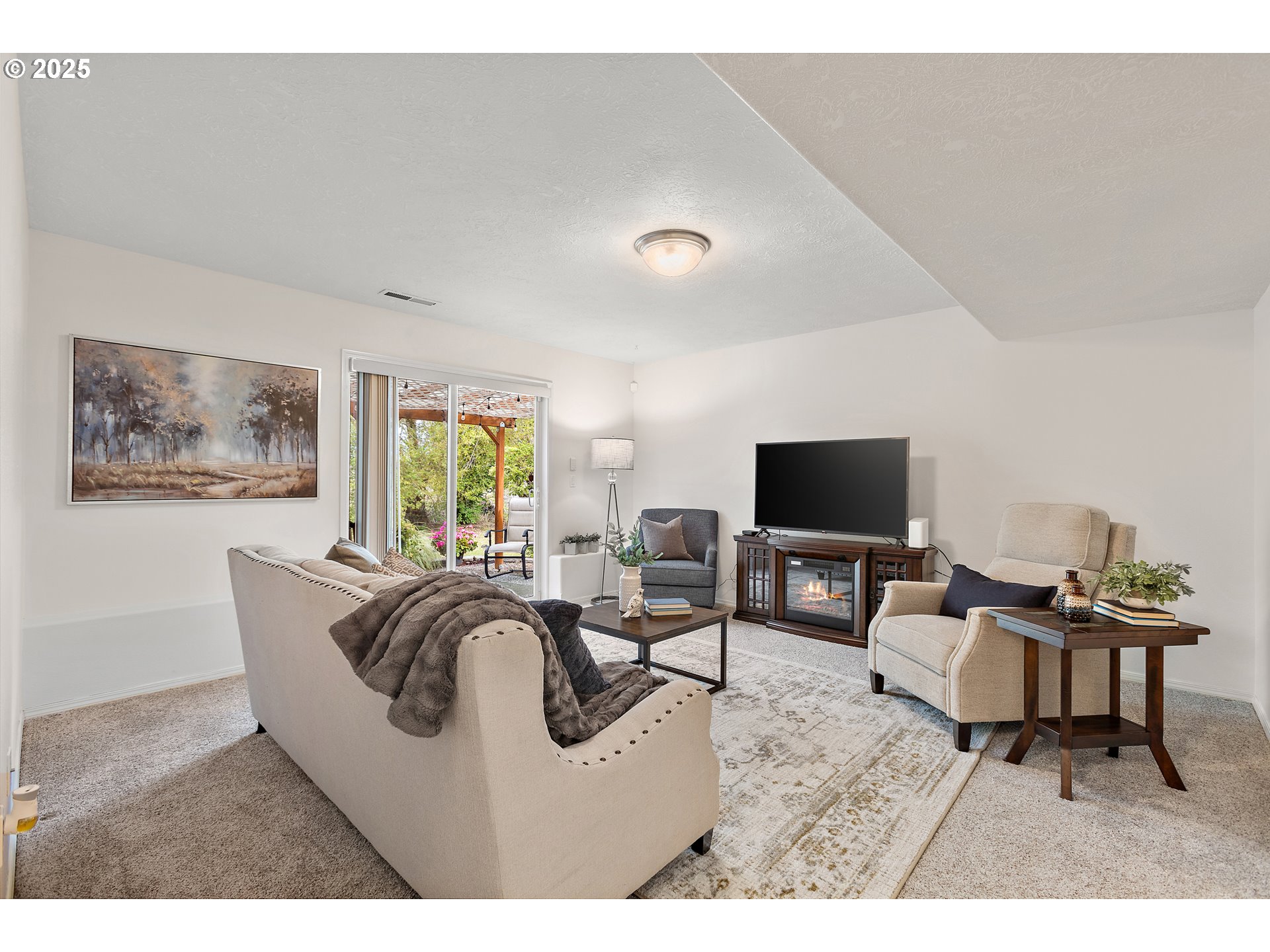 1703 NW WONDERVIEW AVE