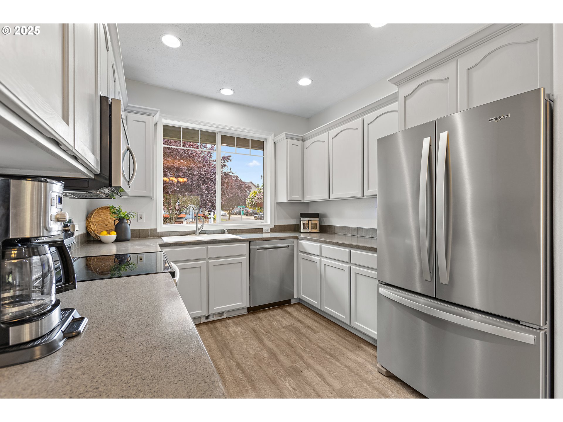 1703 NW WONDERVIEW AVE