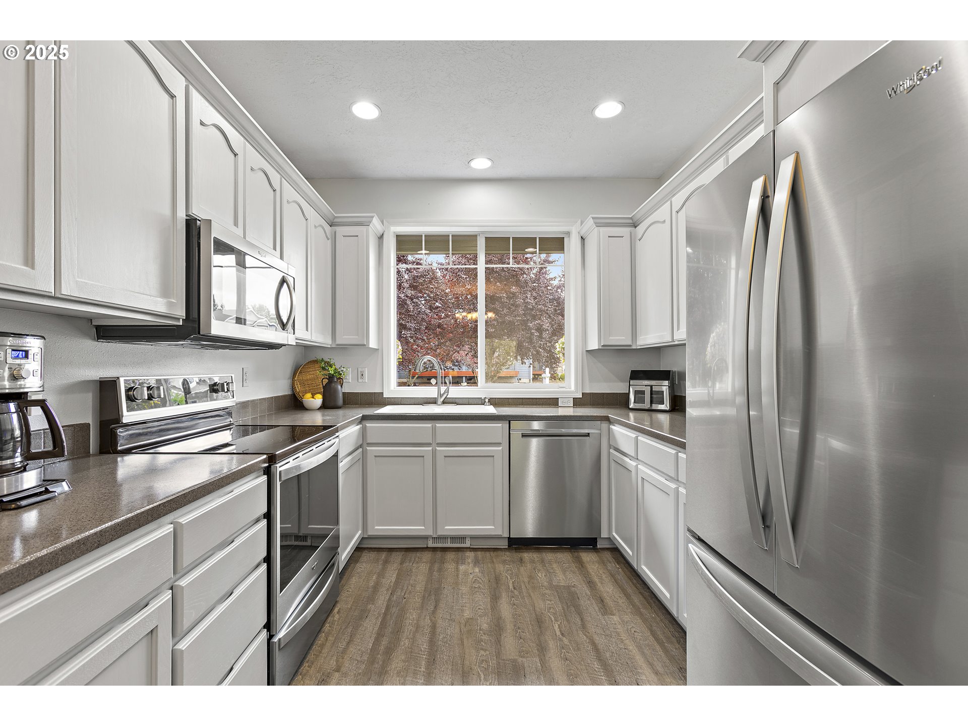 1703 NW WONDERVIEW AVE