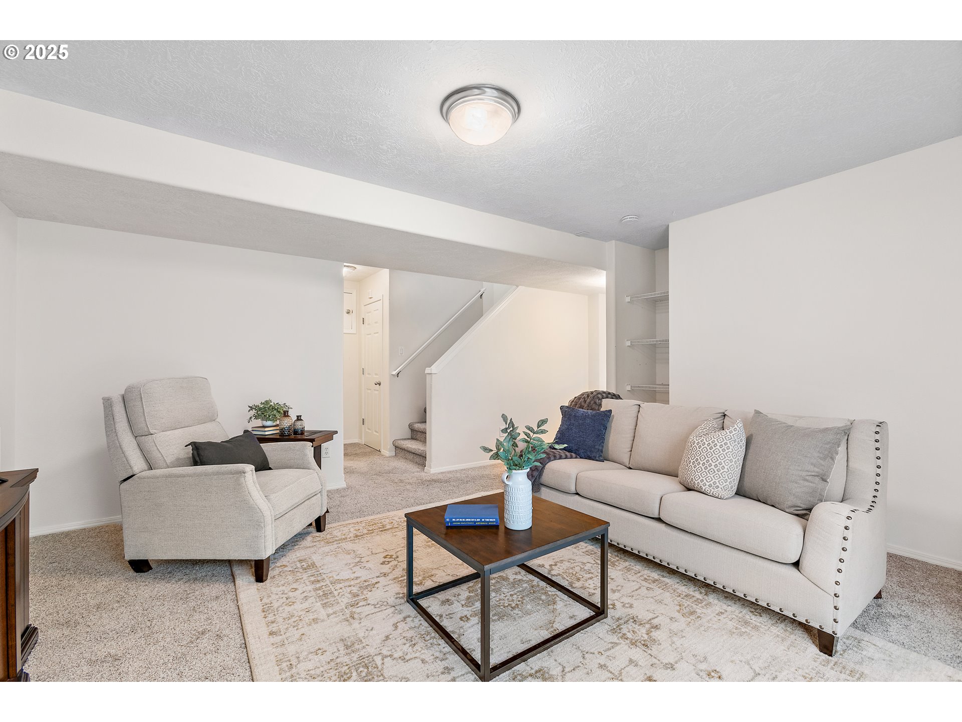 1703 NW WONDERVIEW AVE