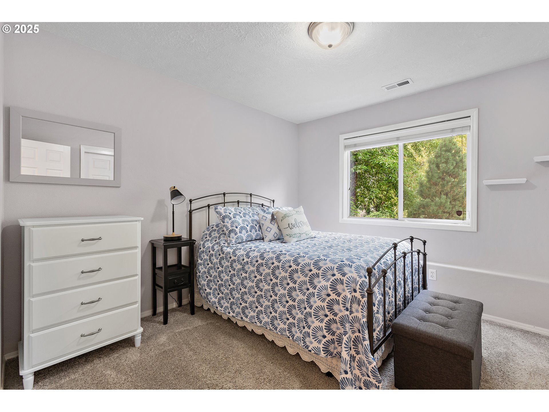 1703 NW WONDERVIEW AVE