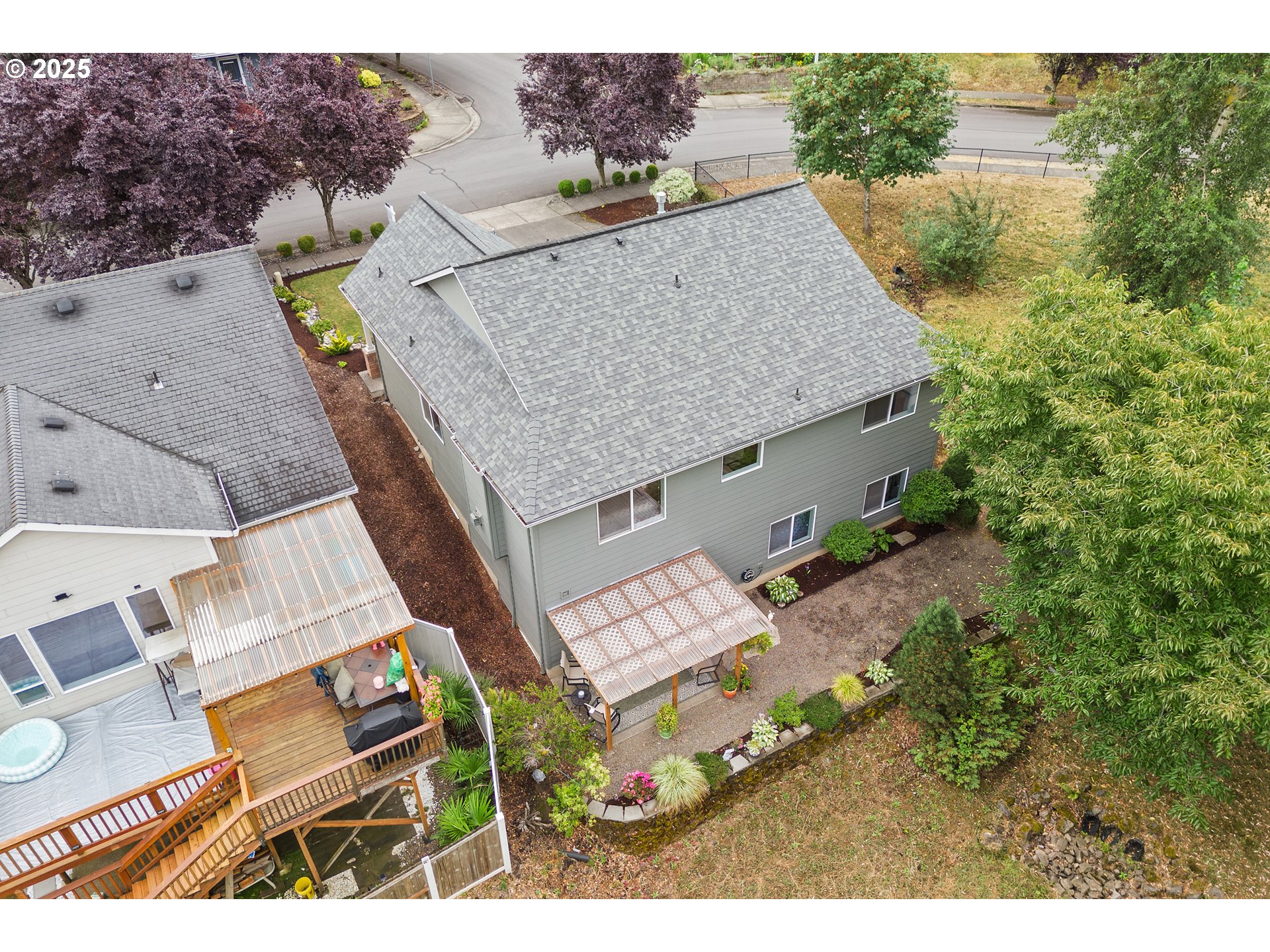 1703 NW WONDERVIEW AVE