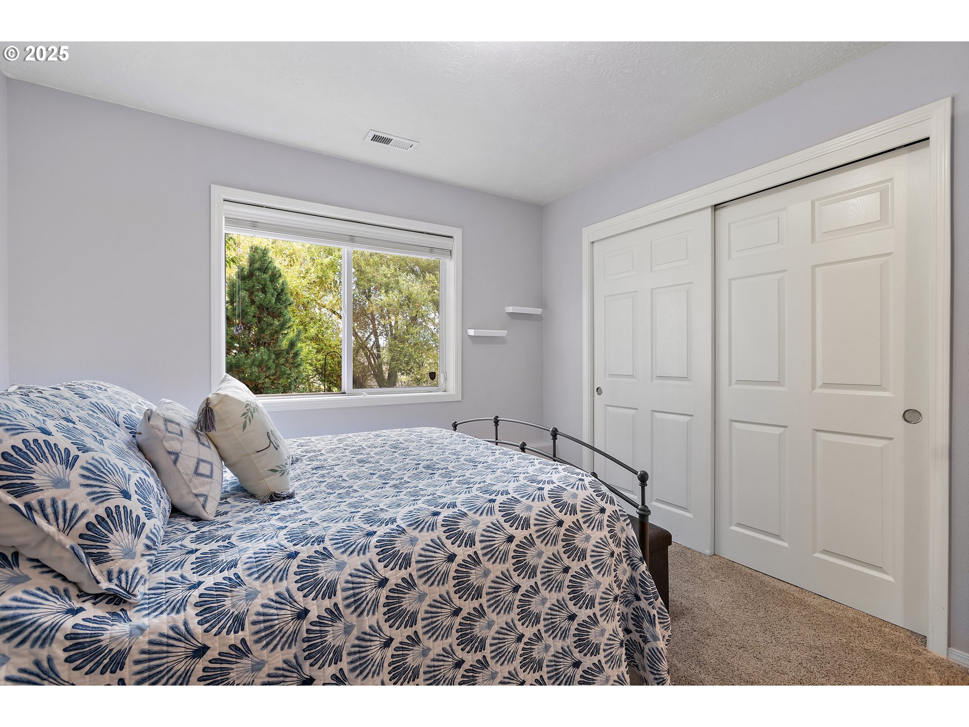 1703 NW WONDERVIEW AVE