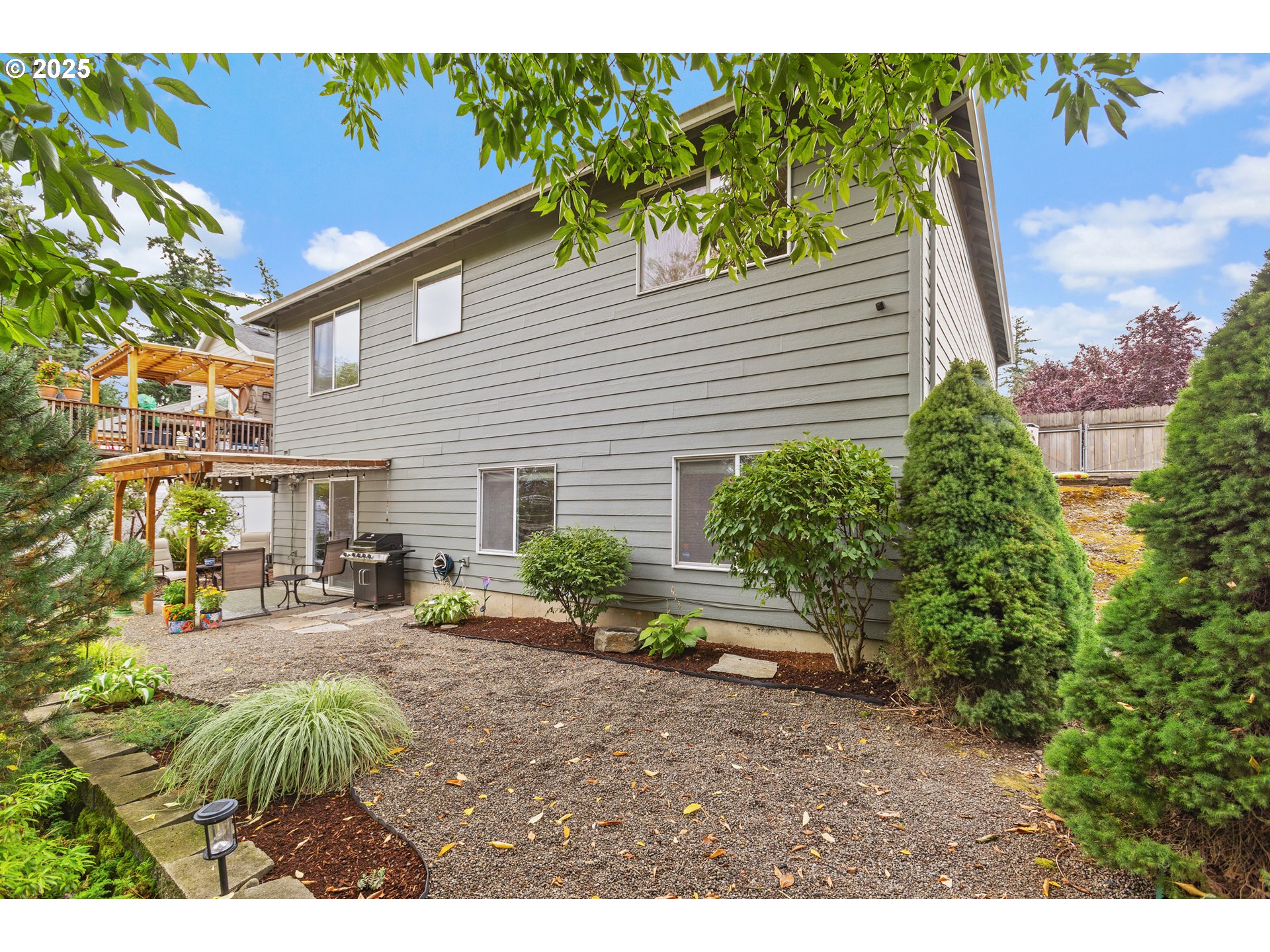 1703 NW WONDERVIEW AVE