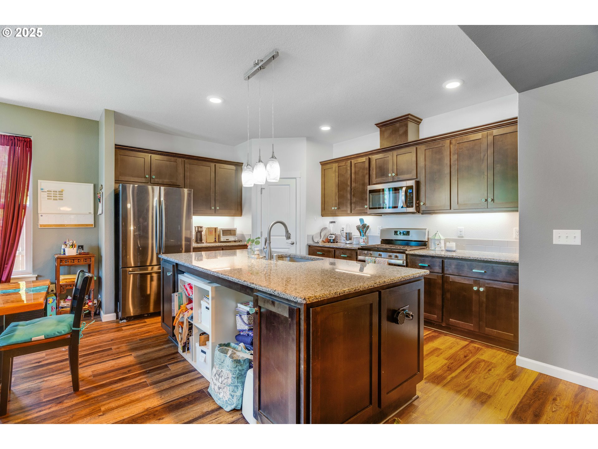 812 NE 29TH WAY