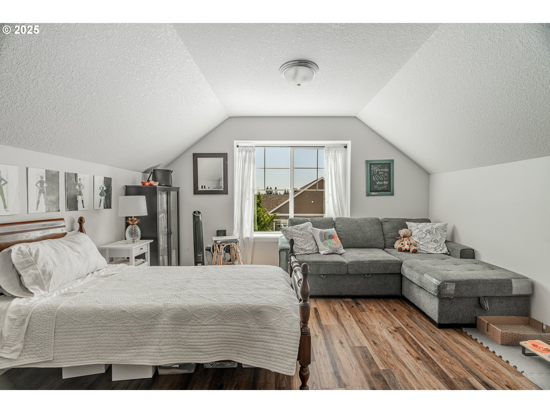 812 NE 29TH WAY