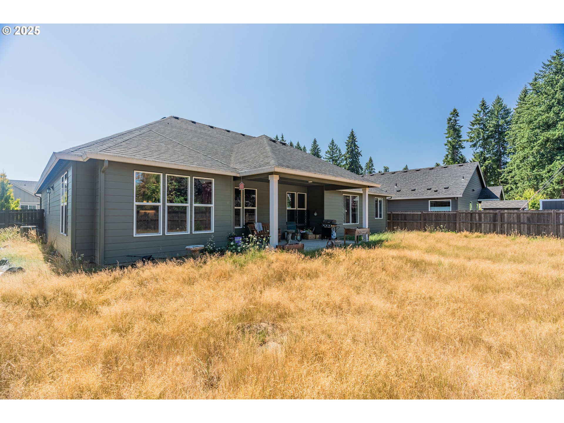 812 NE 29TH WAY