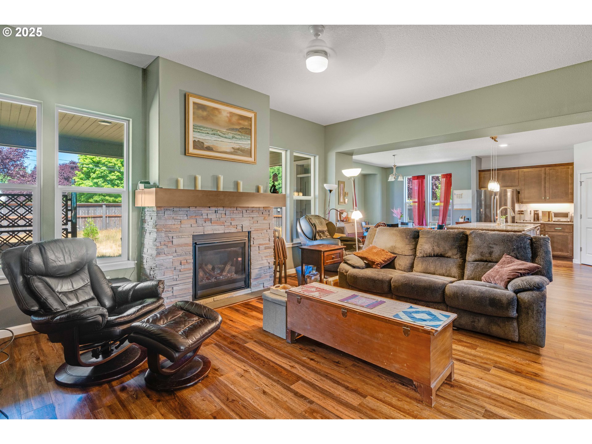 812 NE 29TH WAY