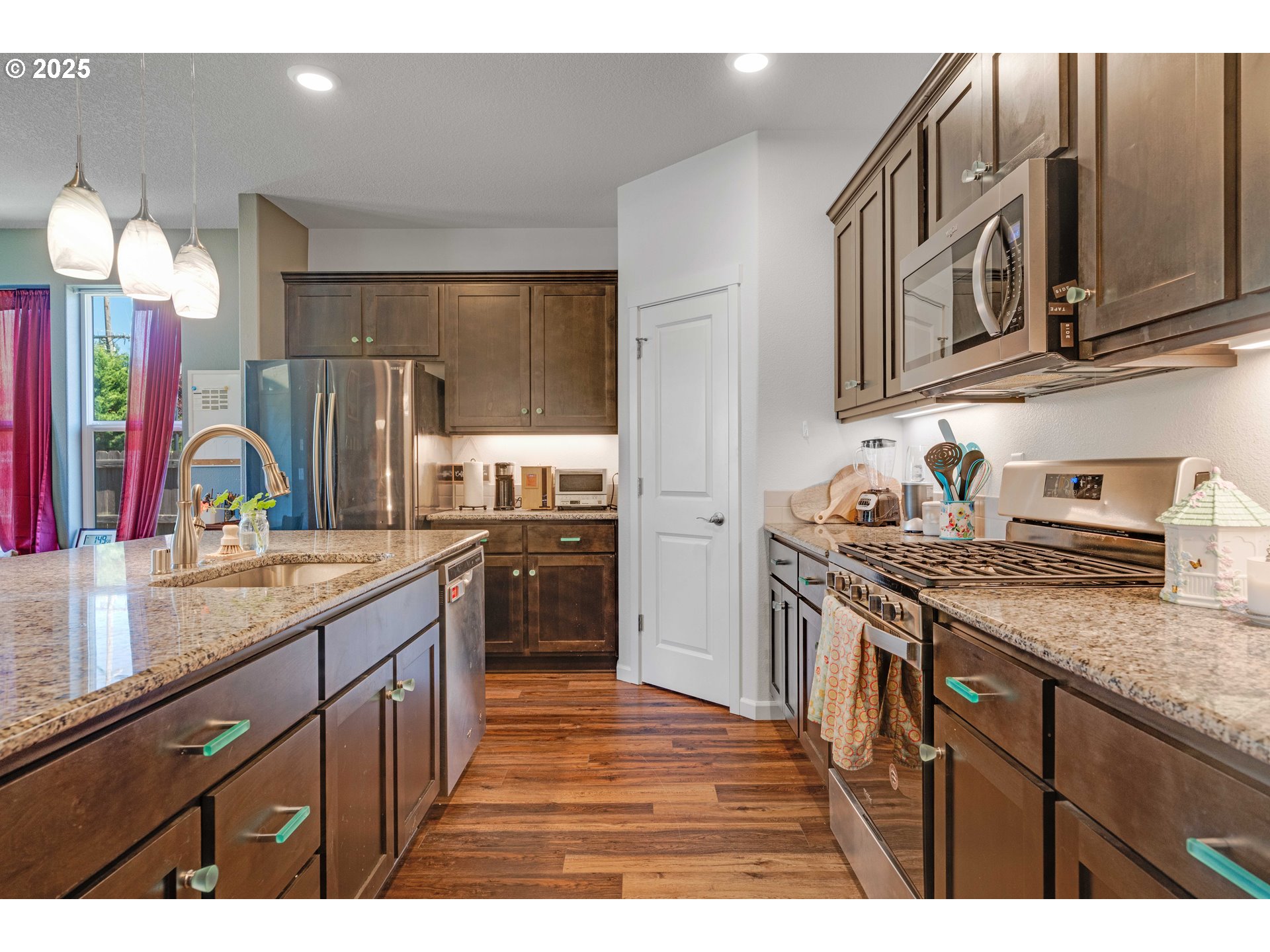 812 NE 29TH WAY