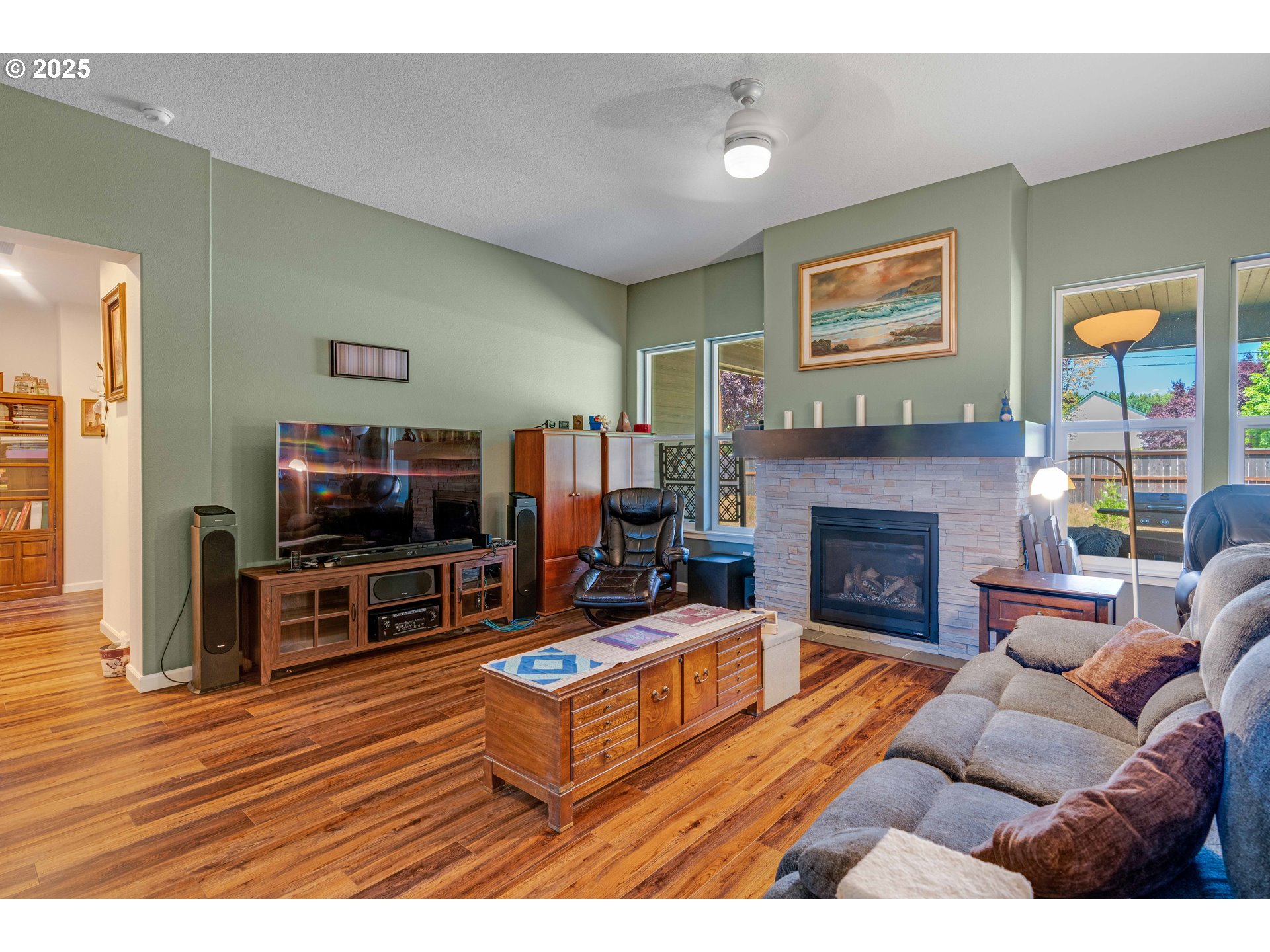 812 NE 29TH WAY