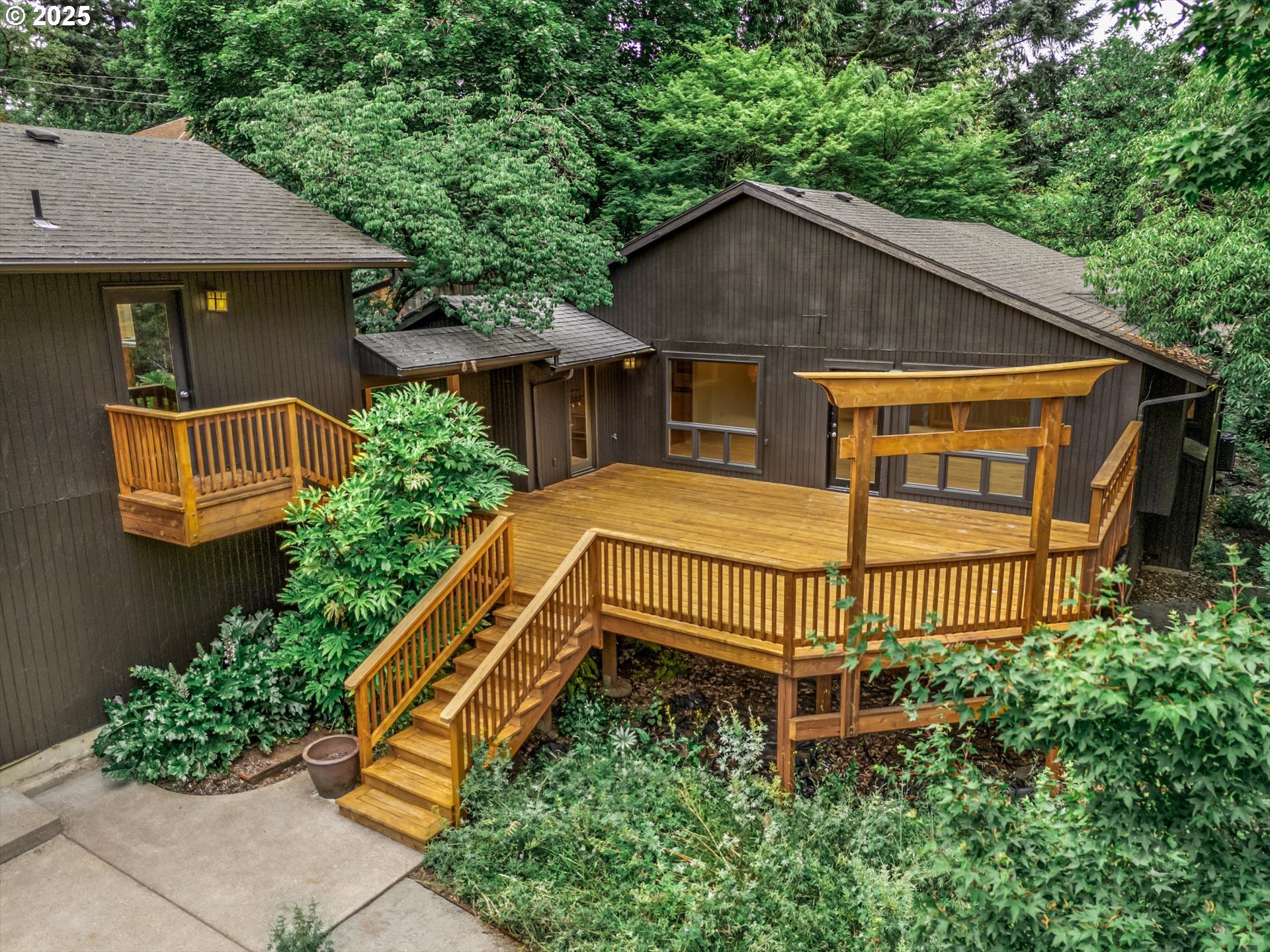 9292 SW VIEW POINT TER