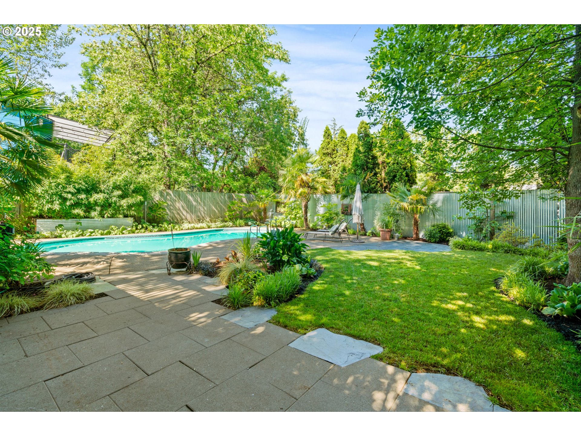 5017 SW FAIRVALE CT