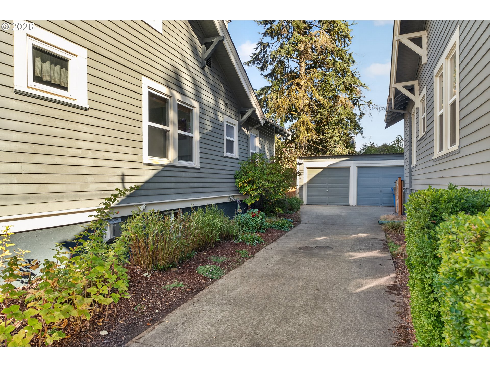 3244 NE 60TH AVE