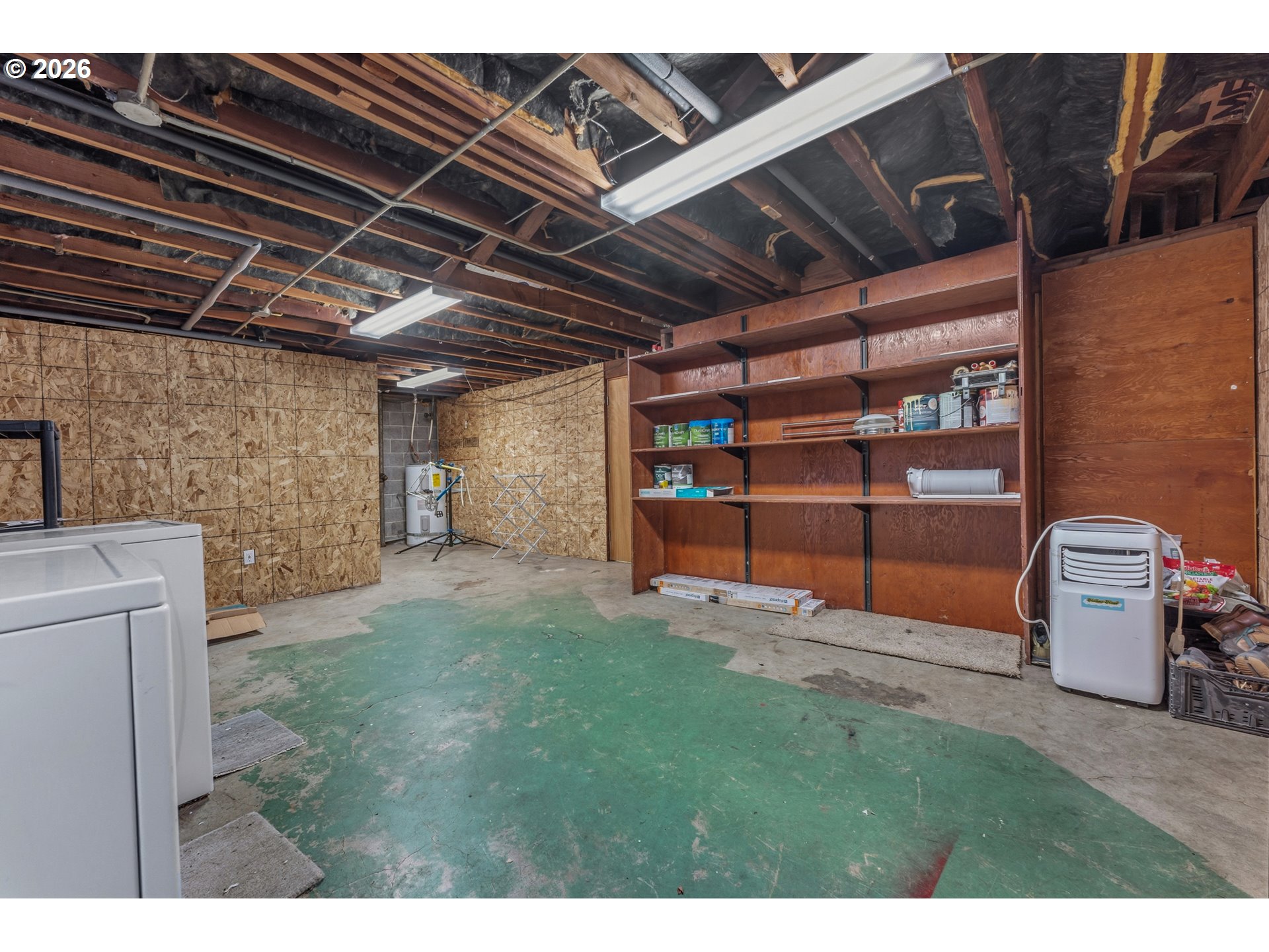 2421 SE 52ND AVE
