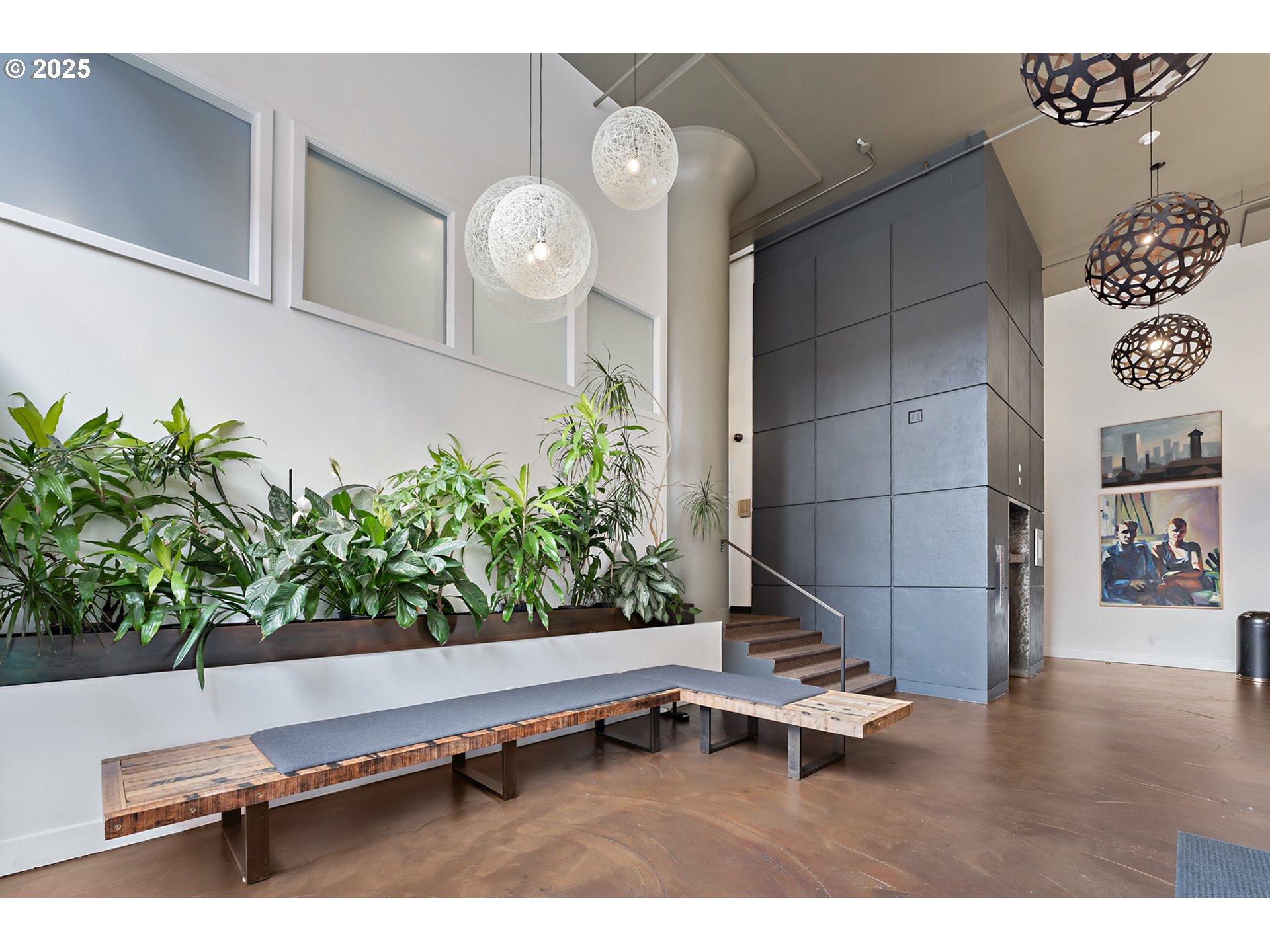 1314 NW IRVING ST 609