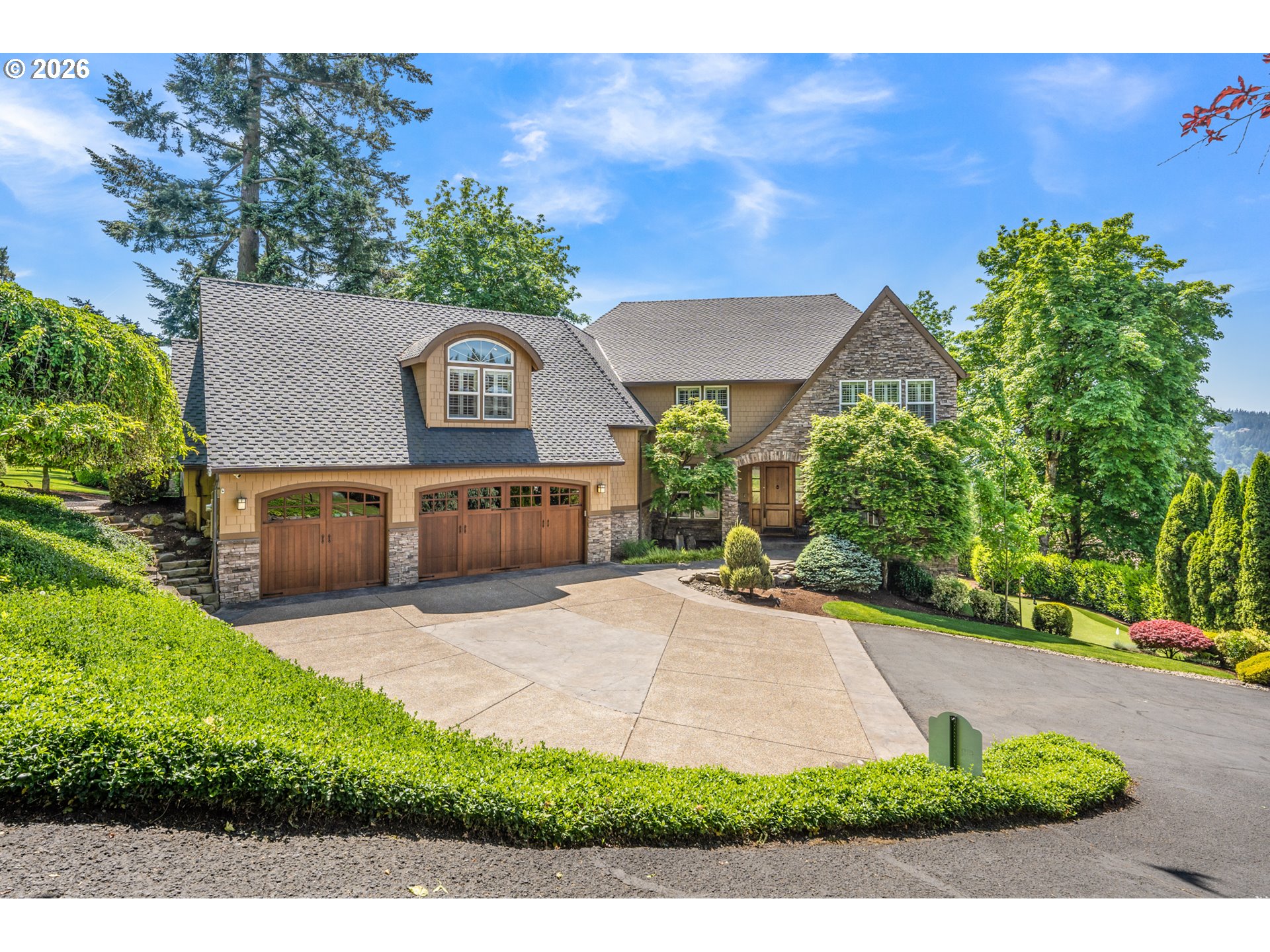 2539 REMINGTON DR