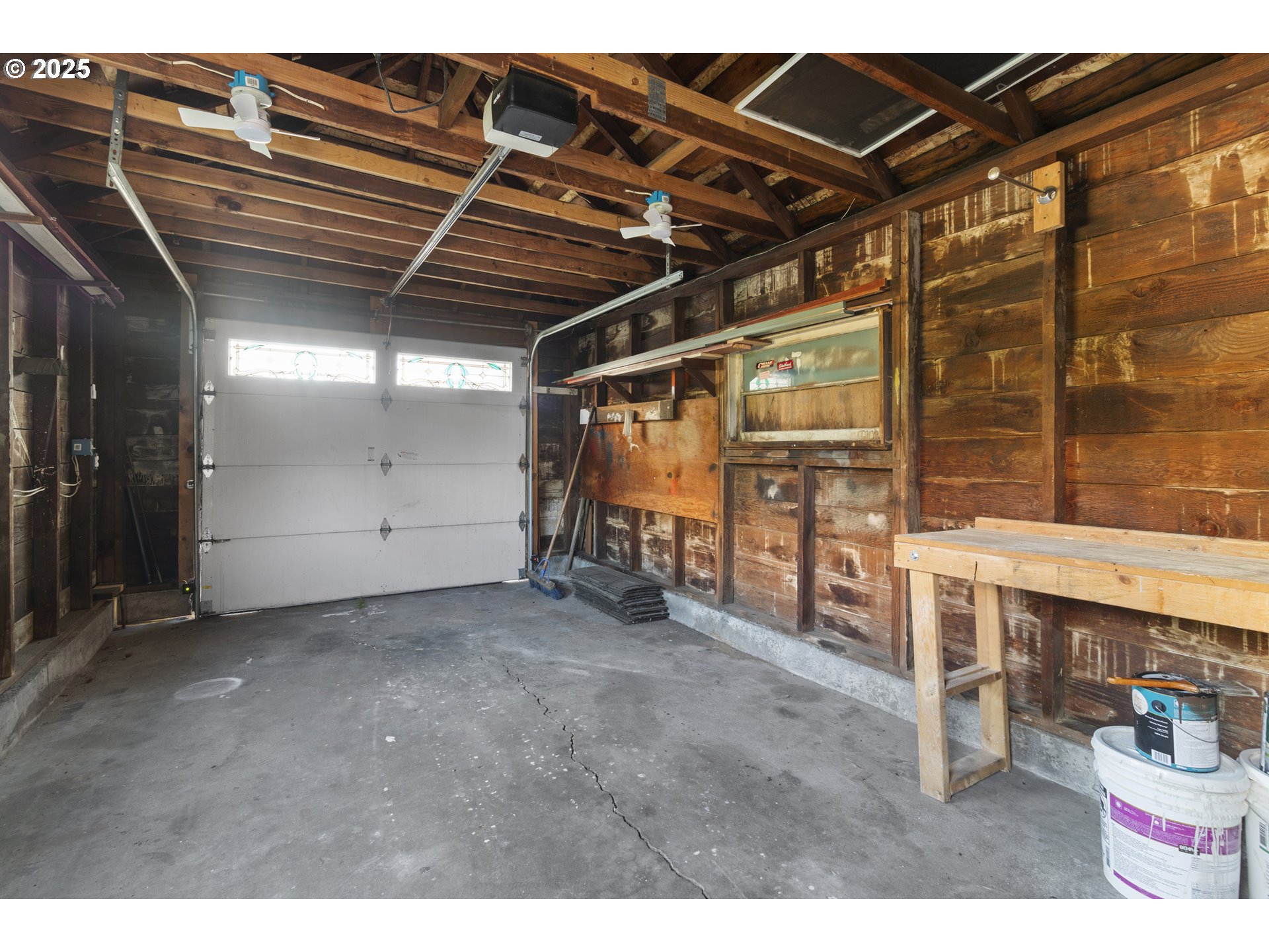 2233 NE 58TH AVE