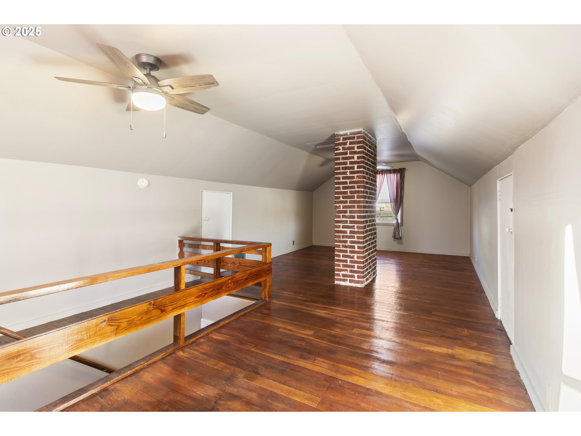 2233 NE 58TH AVE