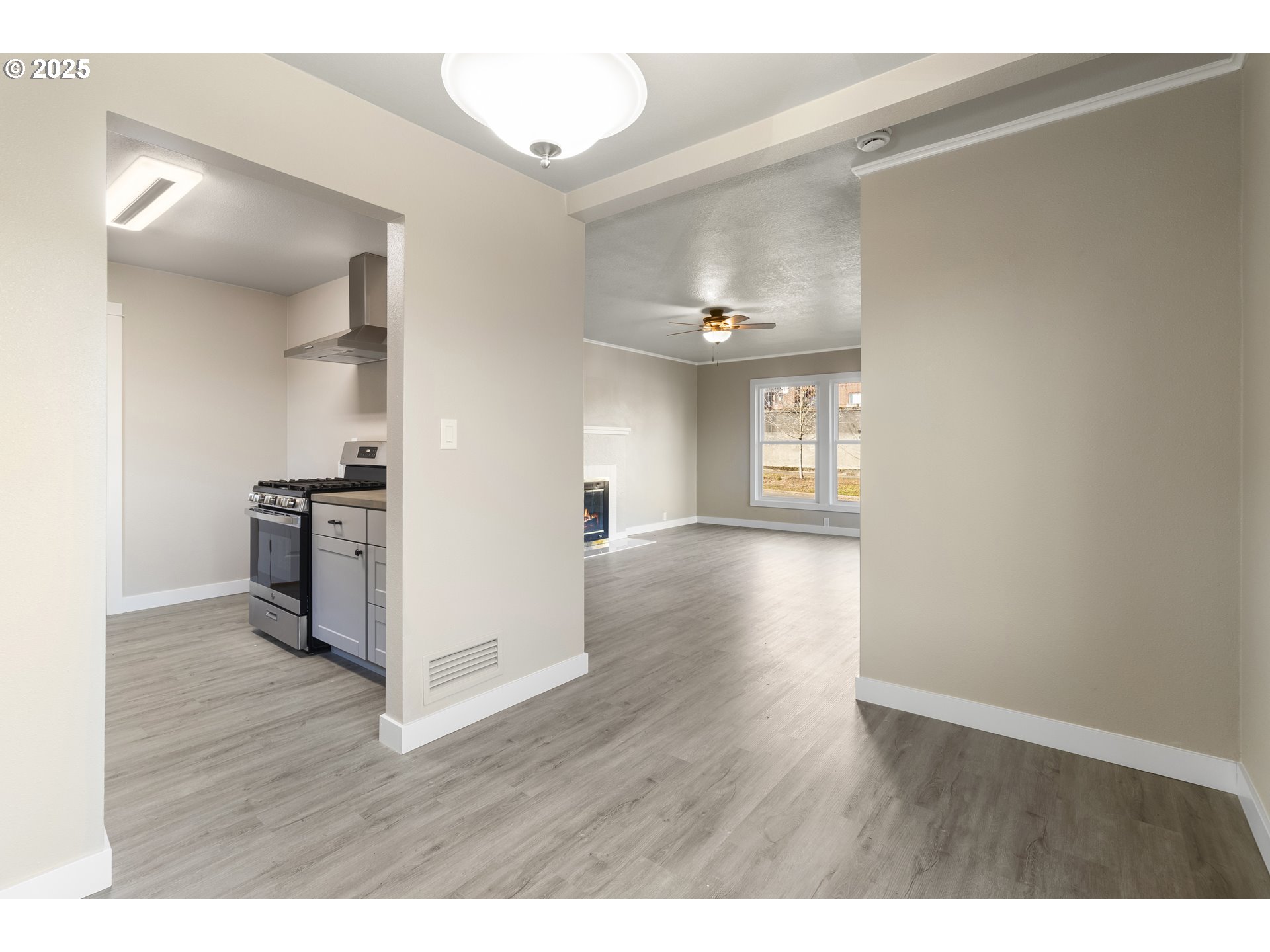 2233 NE 58TH AVE