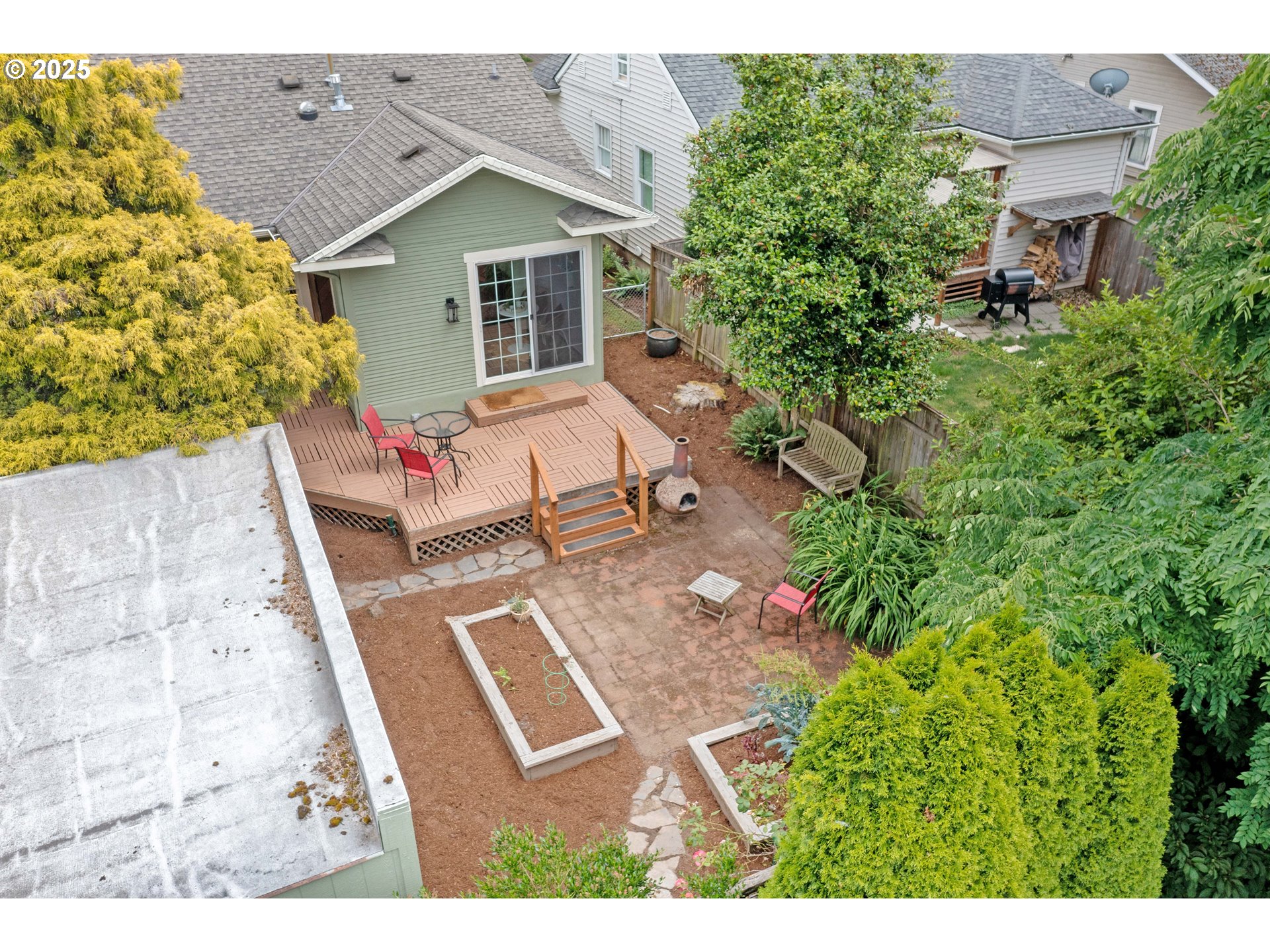 2951 NE 35TH AVE
