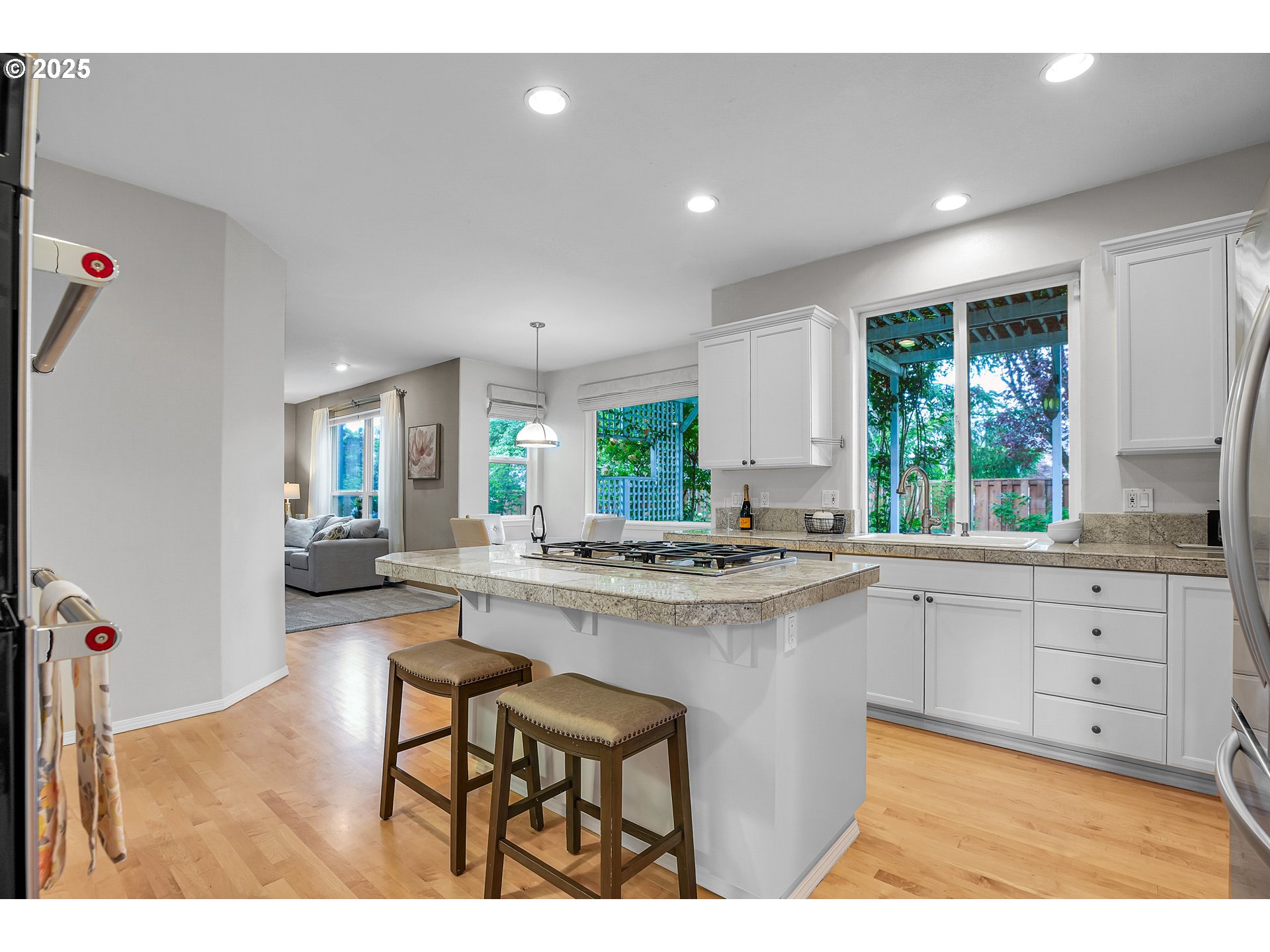 3823 NW TUSTIN RANCH DR