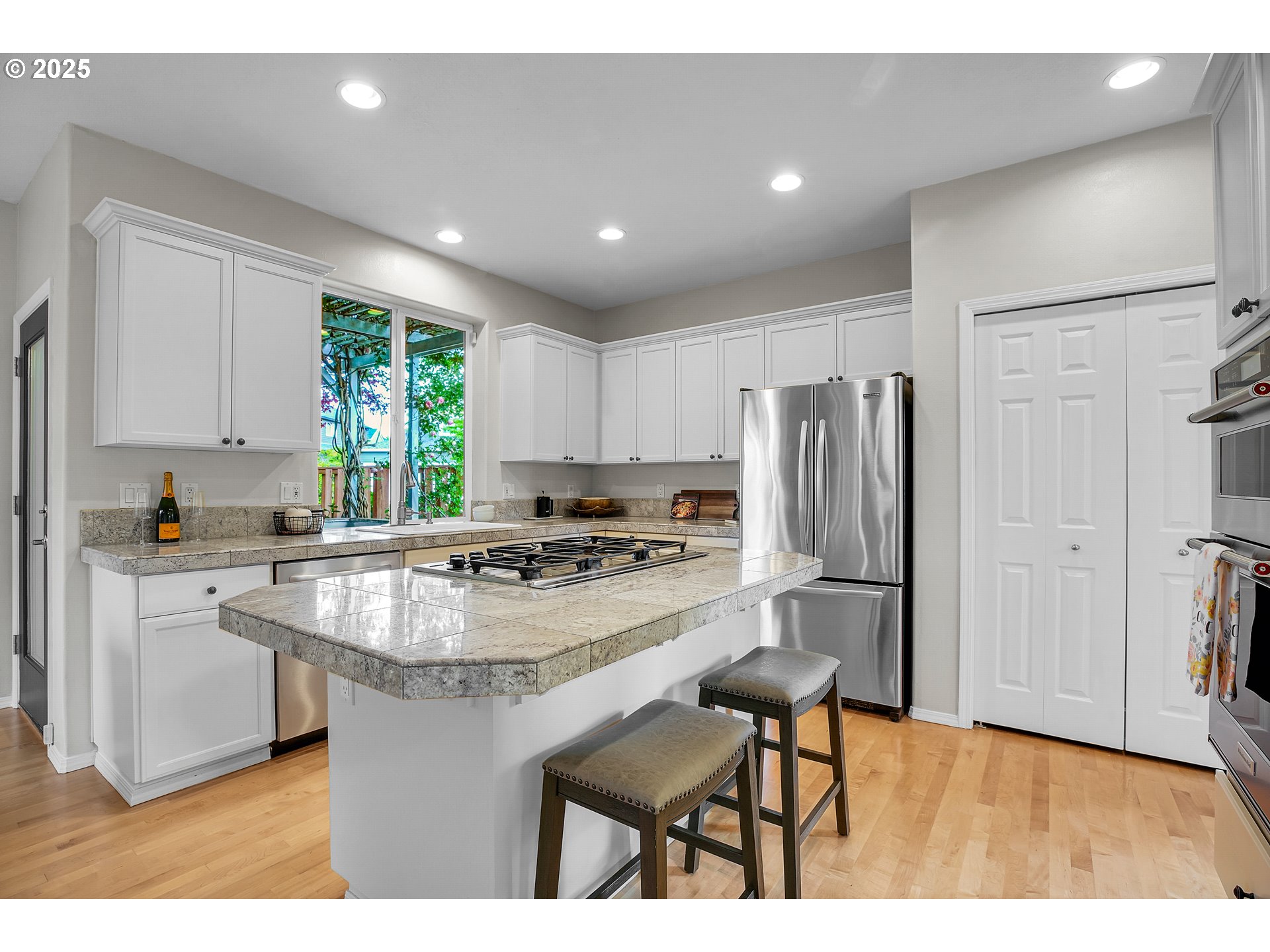 3823 NW TUSTIN RANCH DR